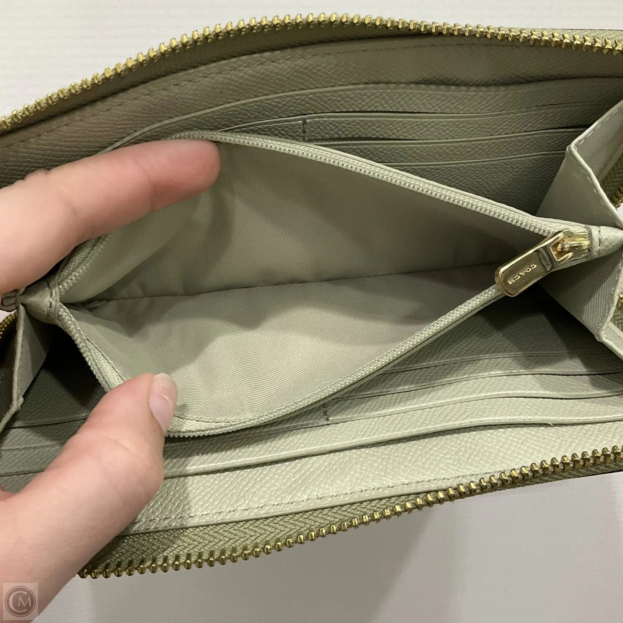 Coach Bags Wallet Designer By Coach, Size: Large