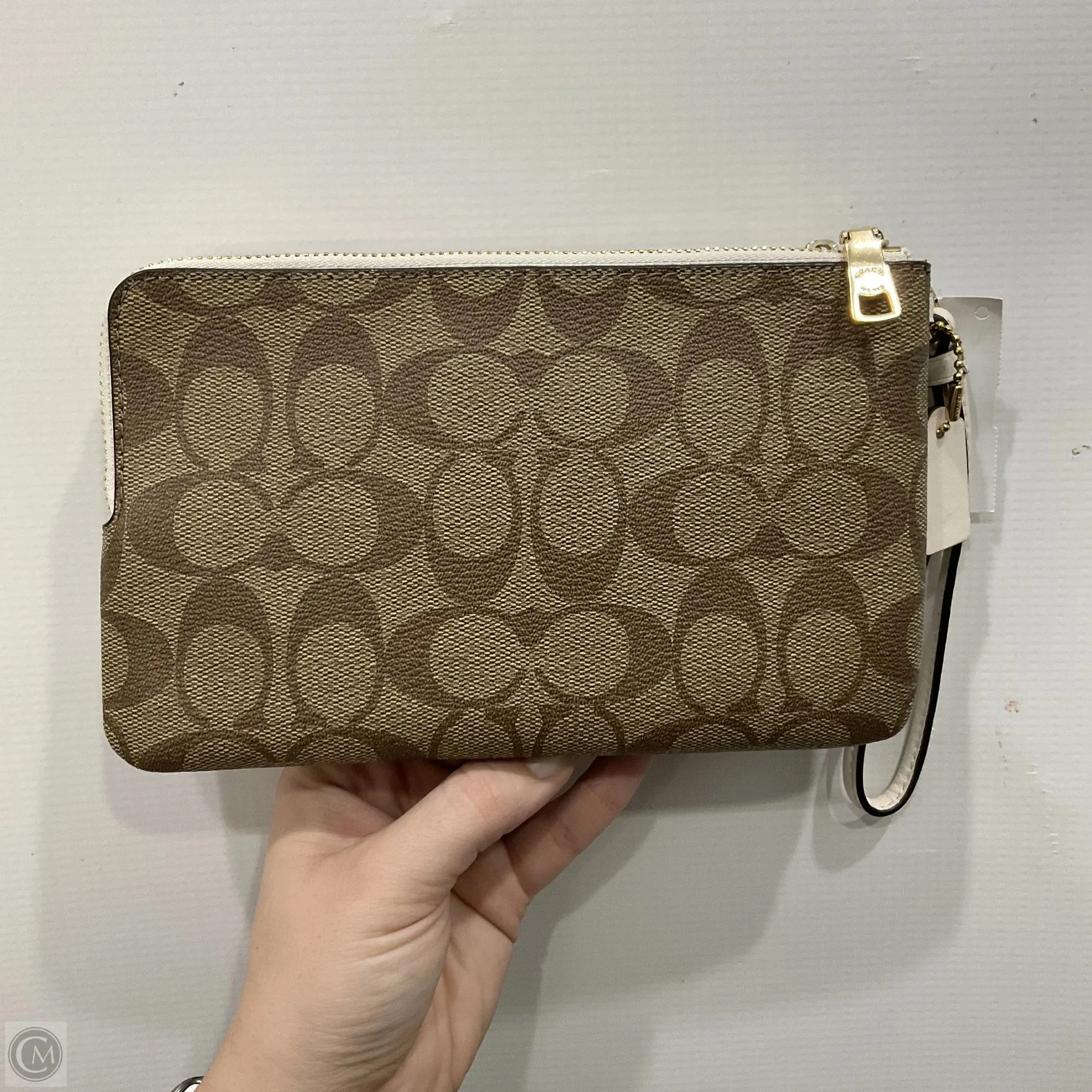 Coach Bags Wristlet Designer By Coach, Size: Medium
