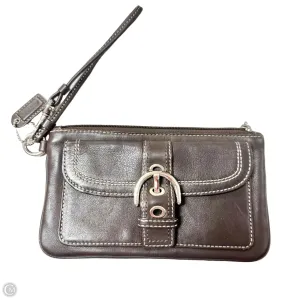Coach Bags Wristlet Designer By Coach, Size: Medium