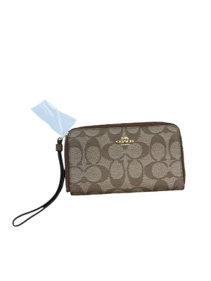 Coach Bags Wristlet Designer By Coach, Size: Small