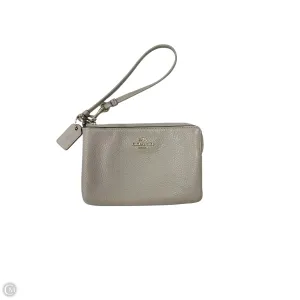 Coach Bags Wristlet Designer By Coach, Size: Small