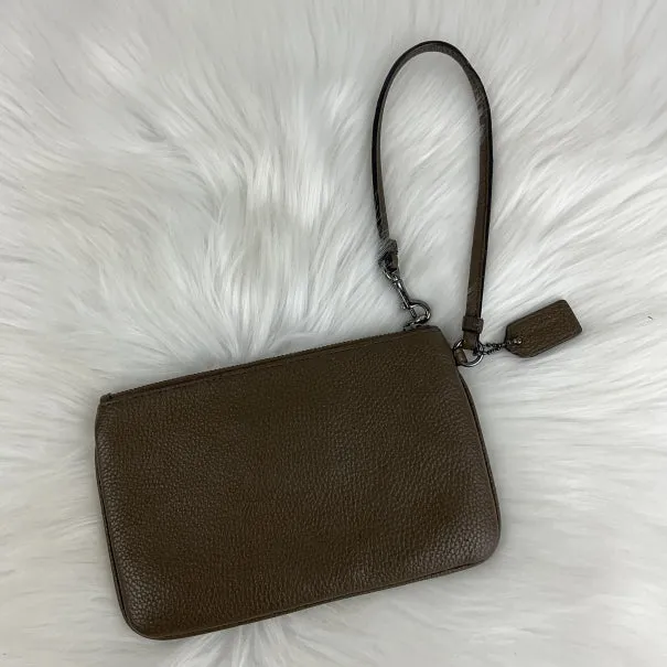 Coach Bags Wristlet Designer By Coach, Size: Small