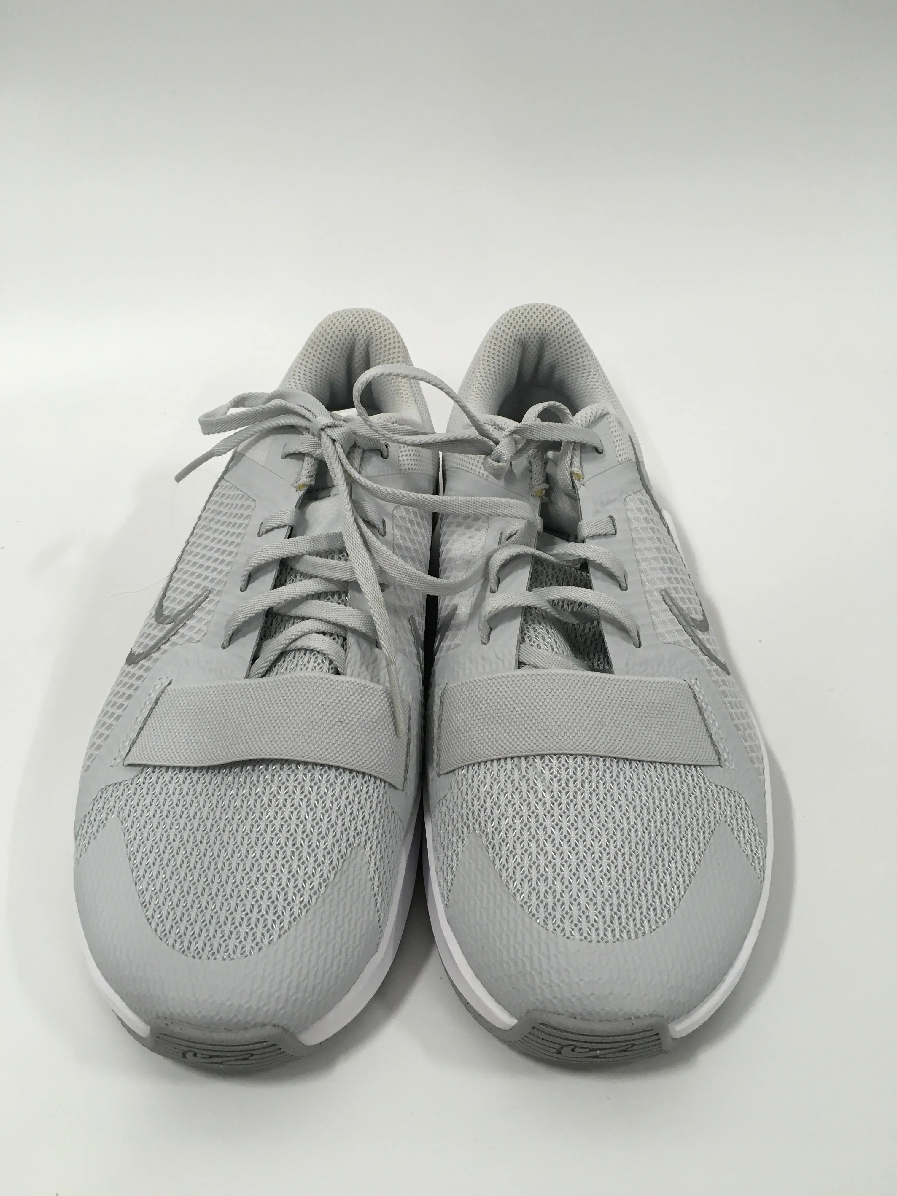 Grey Shoes Athletic Nike, Size 8 nike