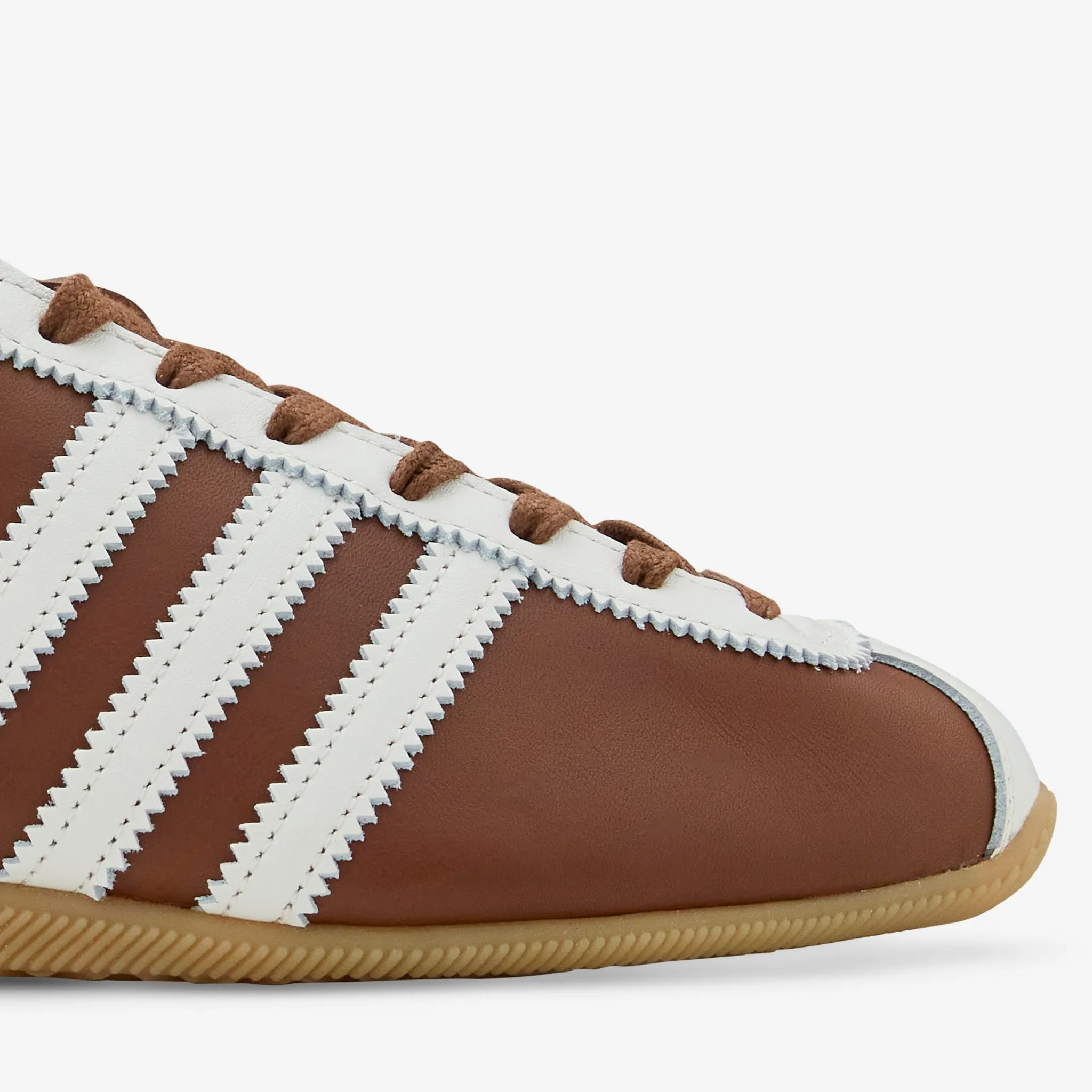 Japan Preloved Brown | Cloud White | Cardboard adidas Clothing