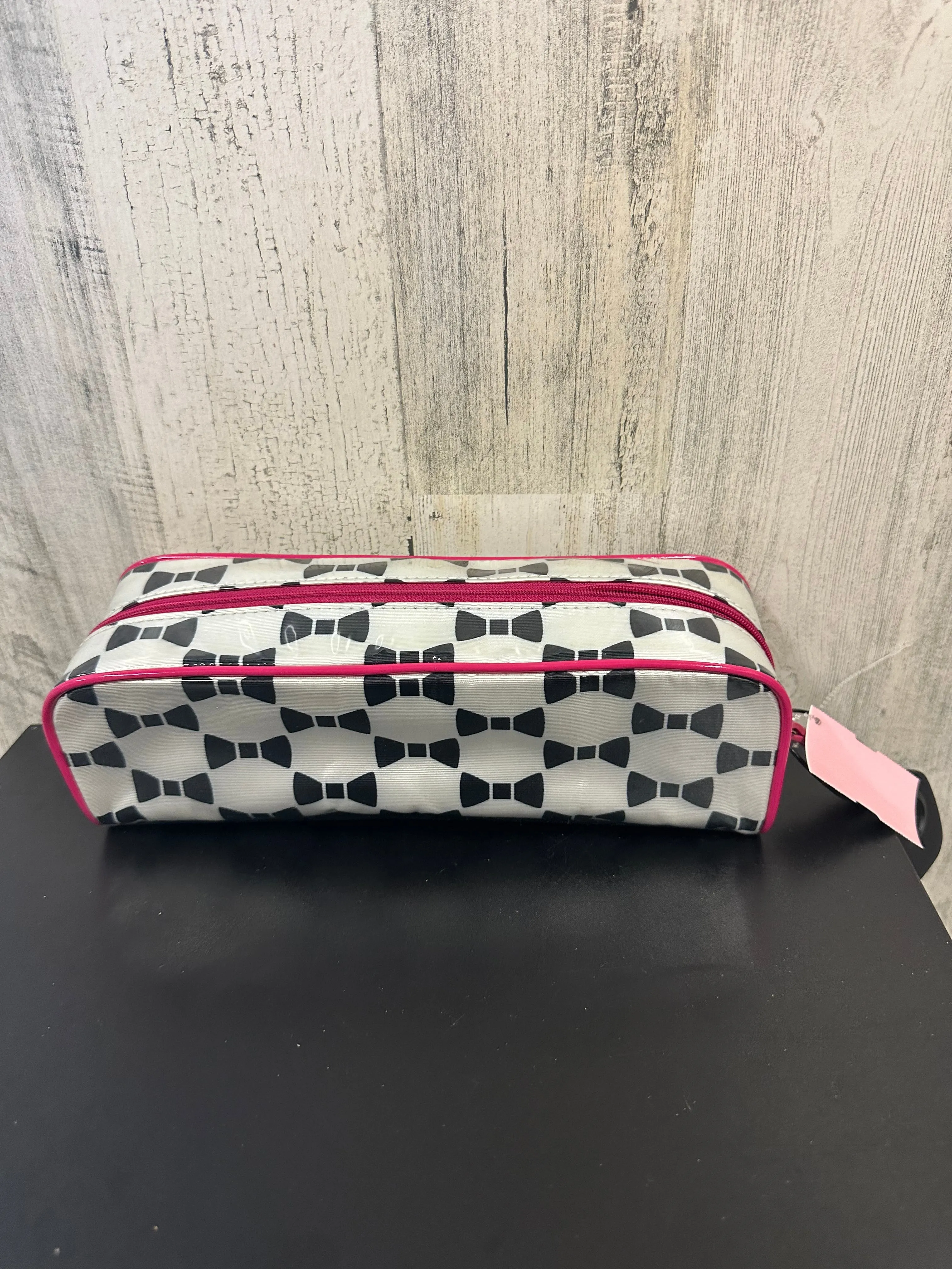 Kate Spade Bags Makeup Bag Designer By Kate Spade  Size: Medium