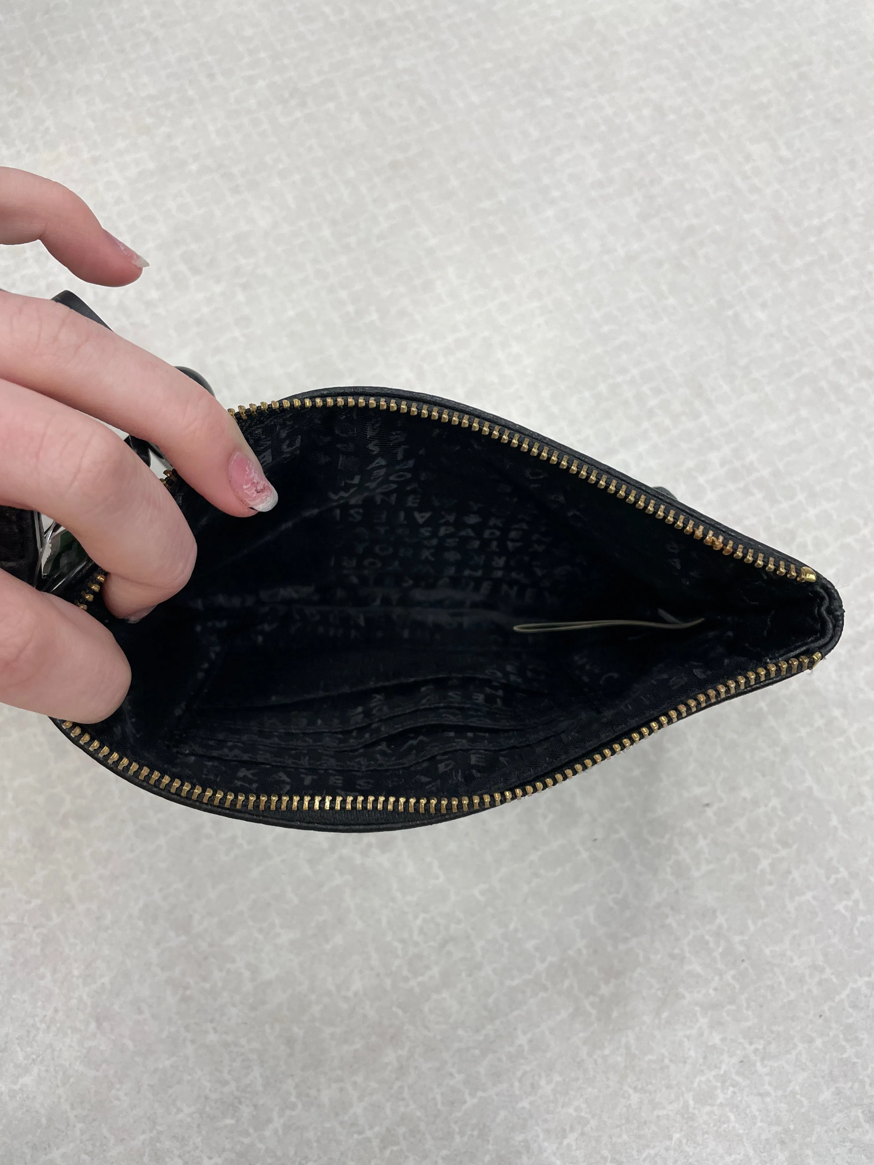 Kate Spade Bags Wristlet Designer By Kate Spade, Size: Medium