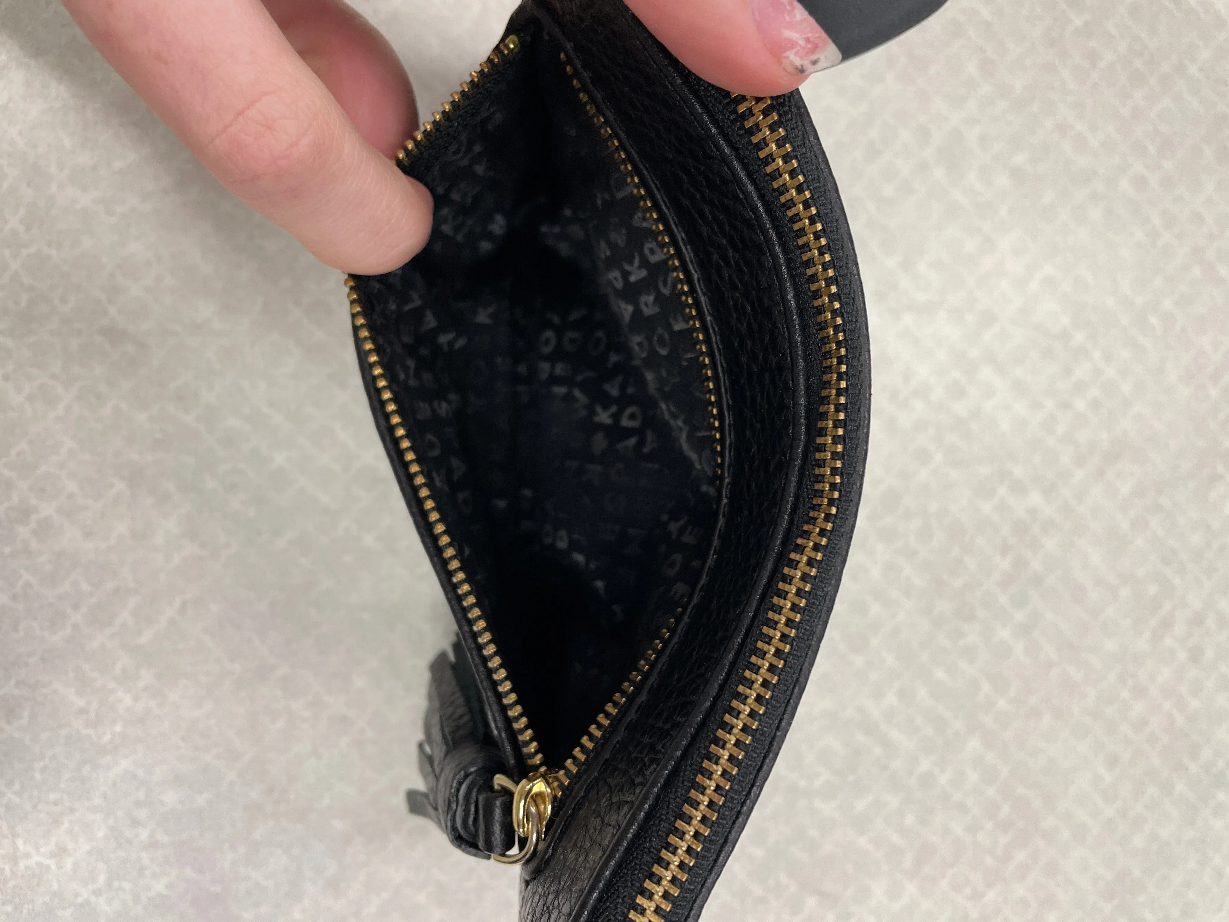 Kate Spade Bags Wristlet Designer By Kate Spade, Size: Medium