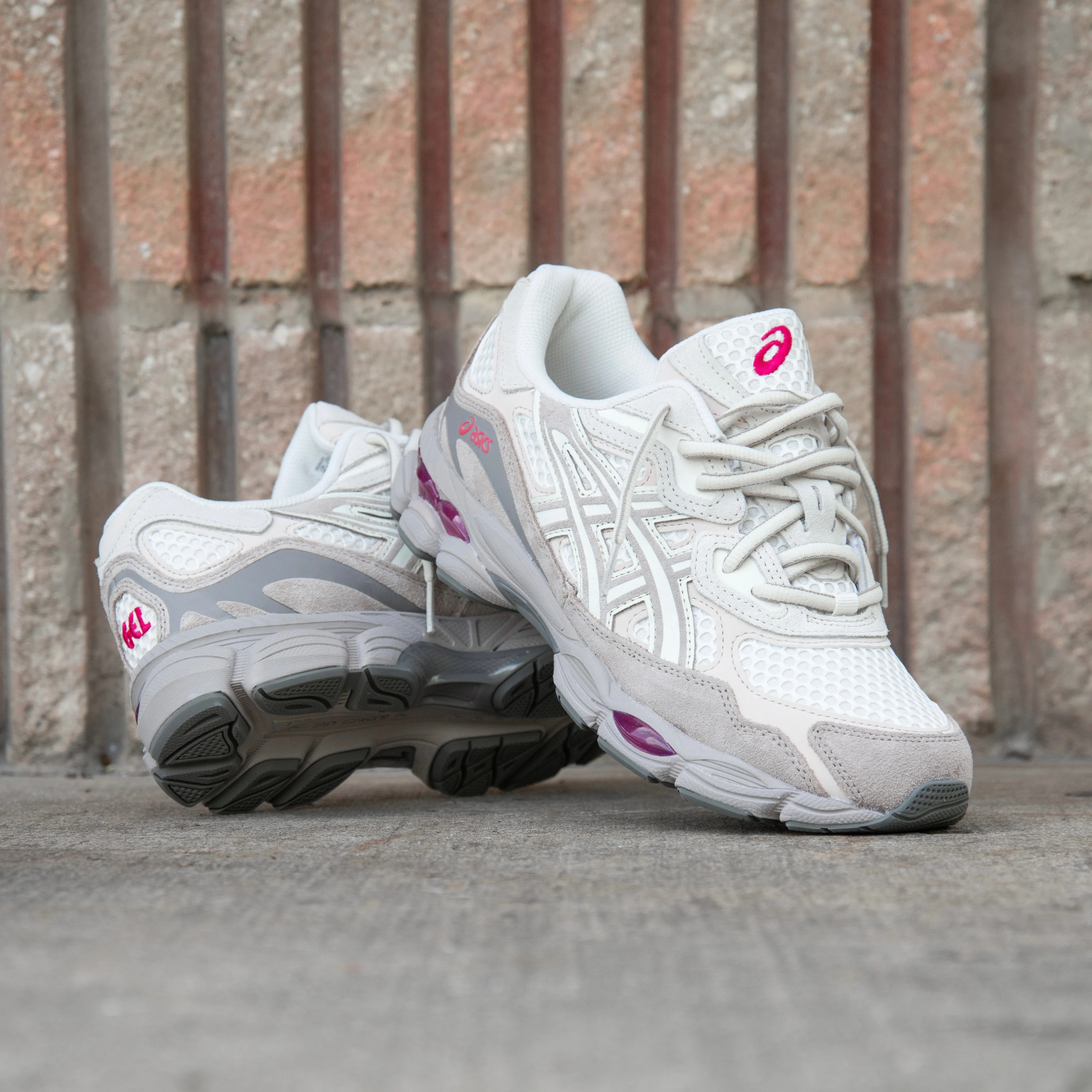 Mens Asics Gel-NYC (Cream/Moonrock)