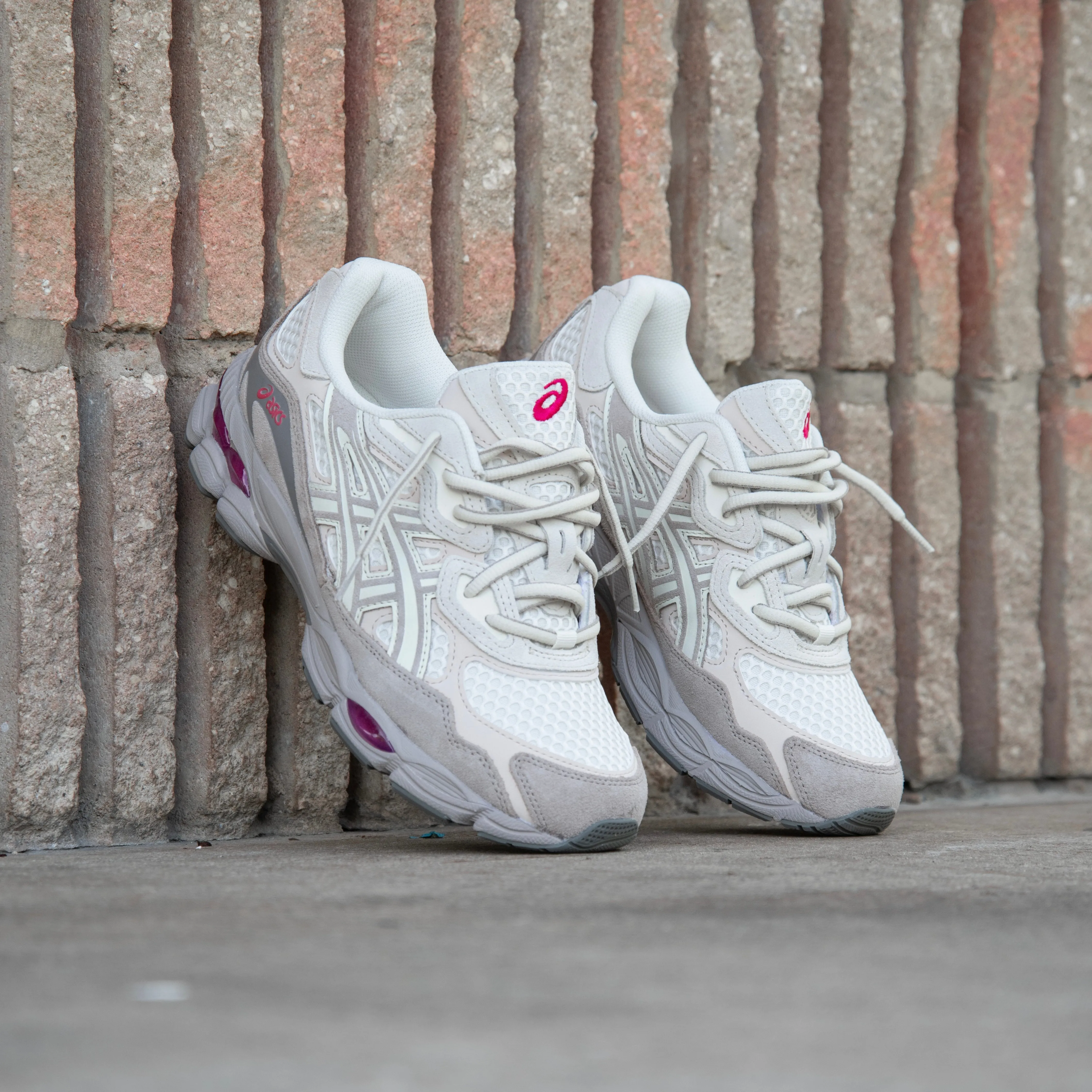 Mens Asics Gel-NYC (Cream/Moonrock)