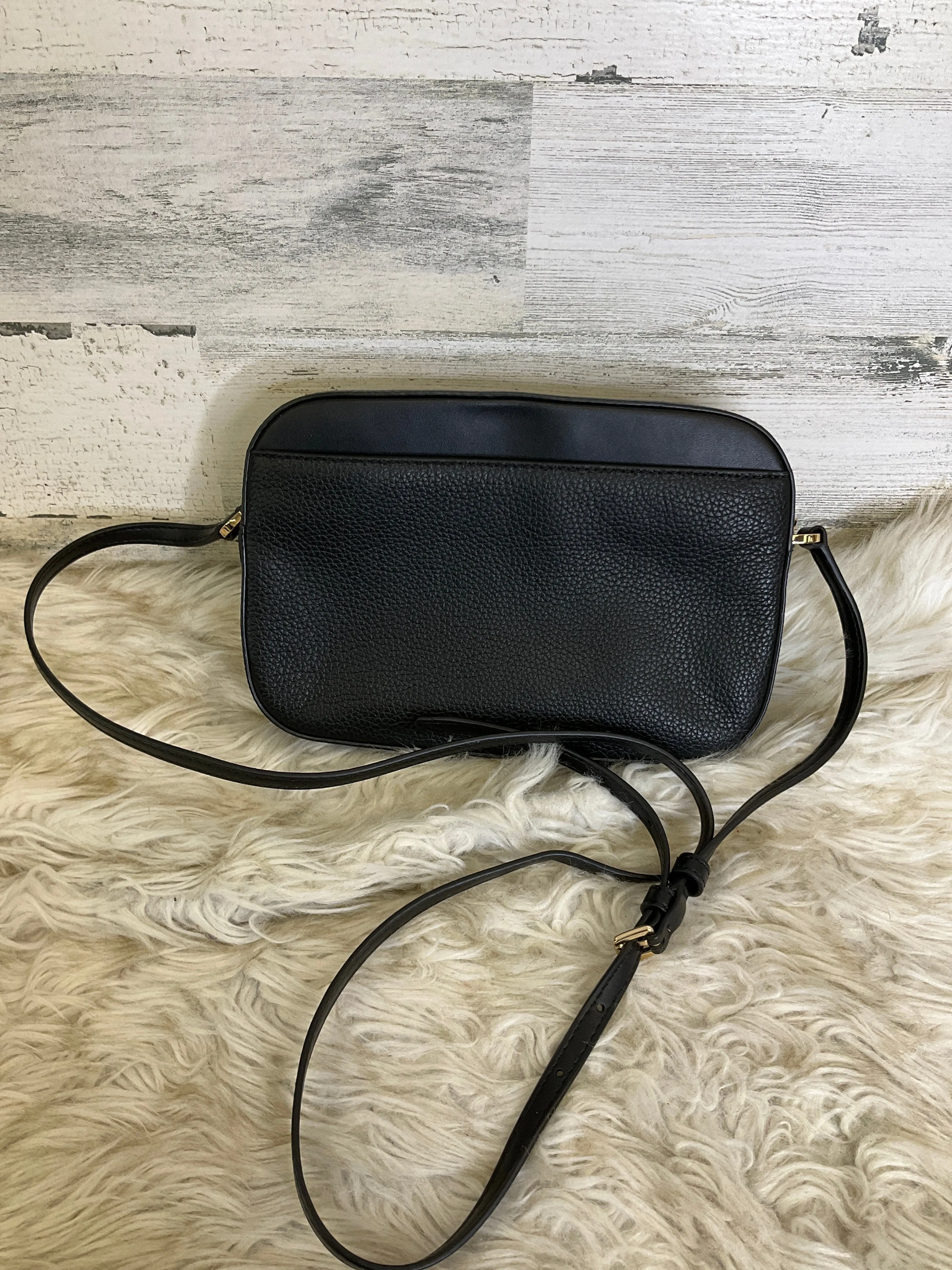 Michael Kors Bags Crossbody Designer By Michael Kors, Size: Medium