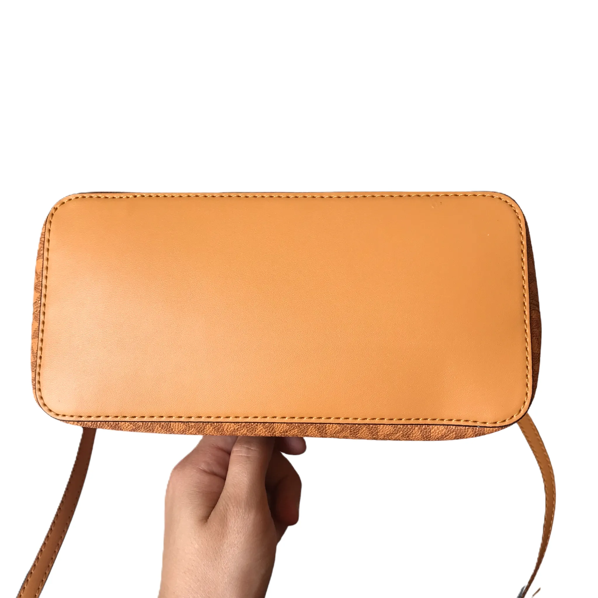 Michael Kors Bags Crossbody Designer By Michael Kors, Size: Medium