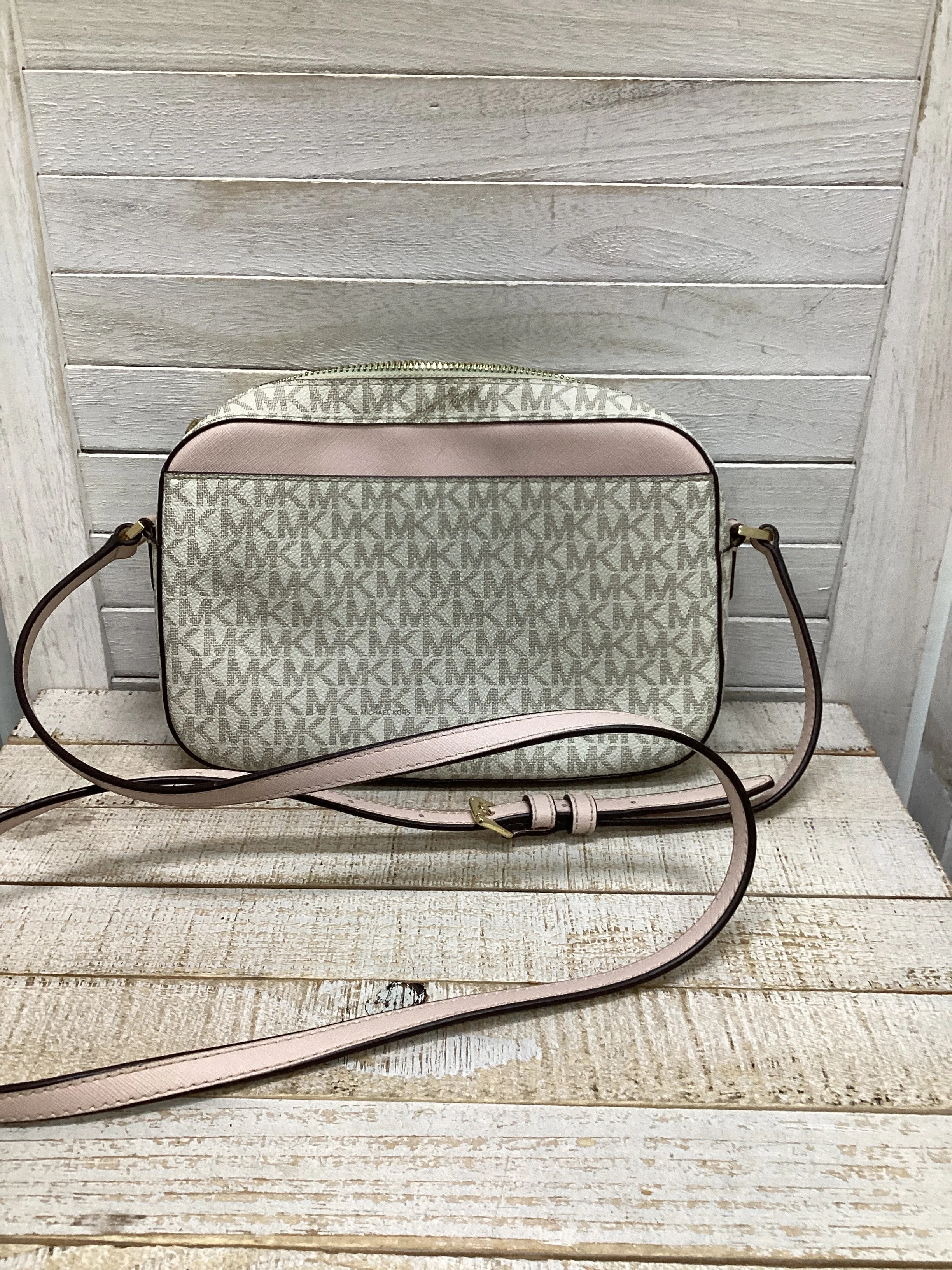 Michael Kors Bags Crossbody Designer By Michael Kors, Size: Medium