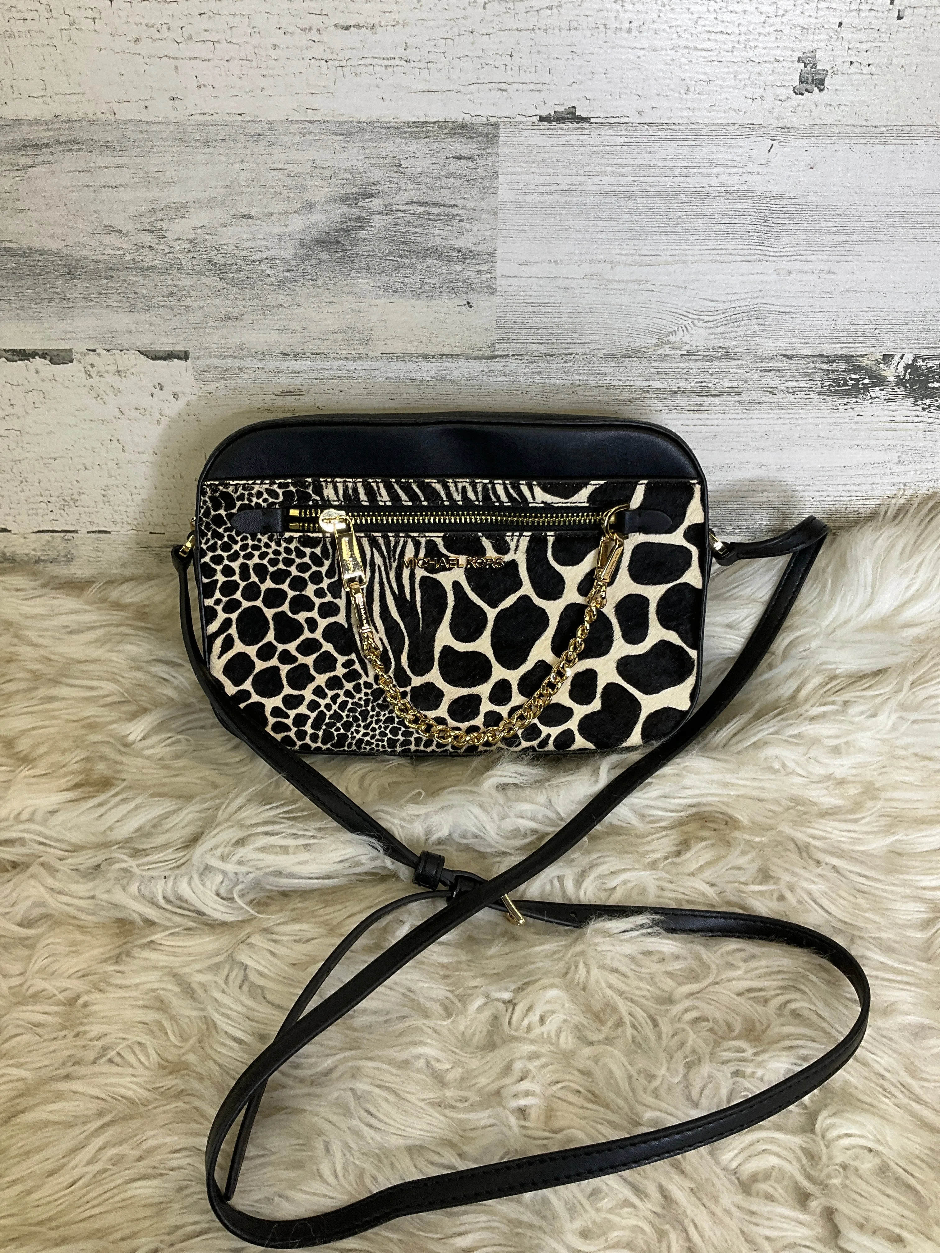 Michael Kors Bags Crossbody Designer By Michael Kors, Size: Medium