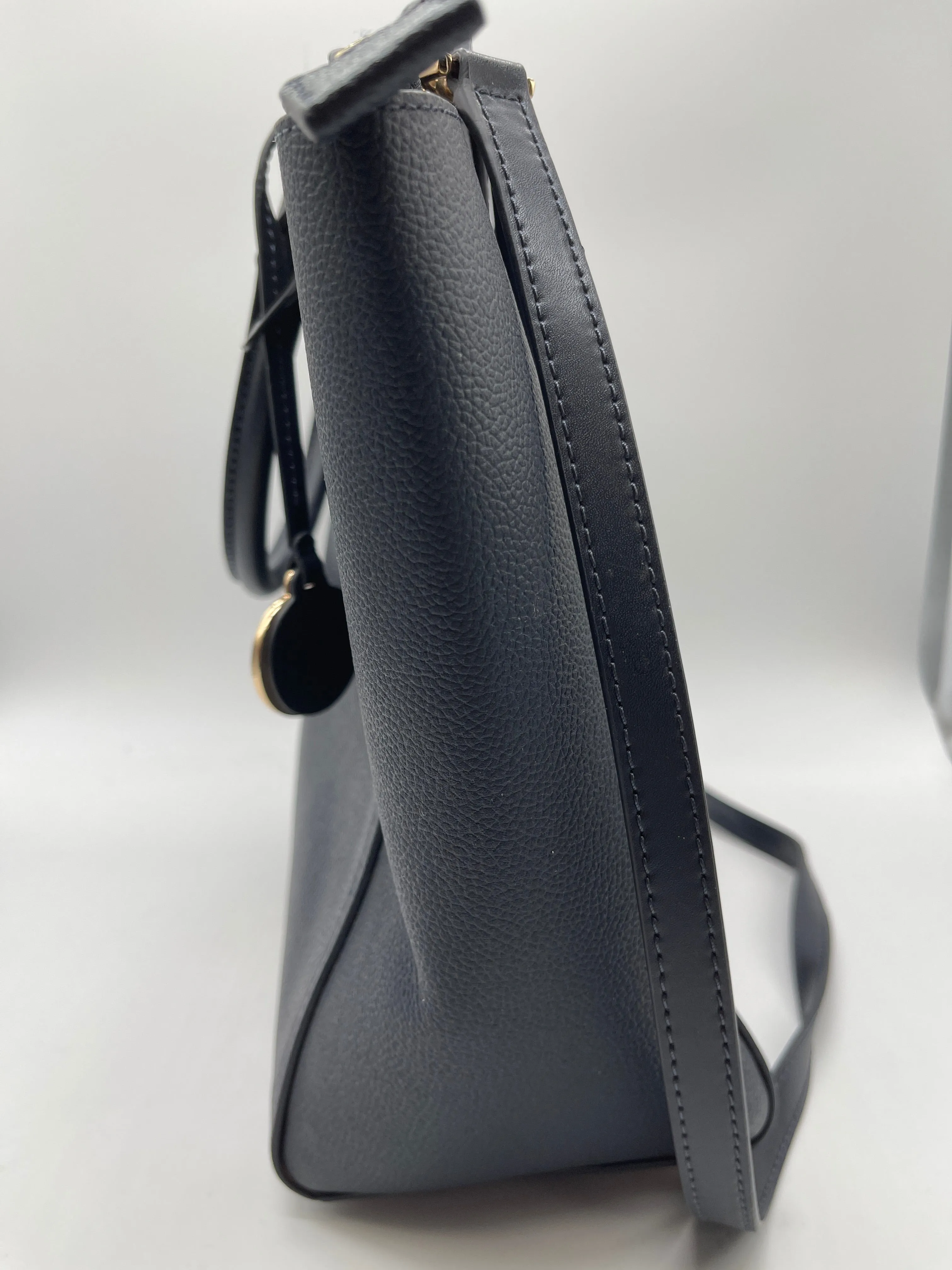 Michael Kors Bags Crossbody Designer Michael Kors, Size Large