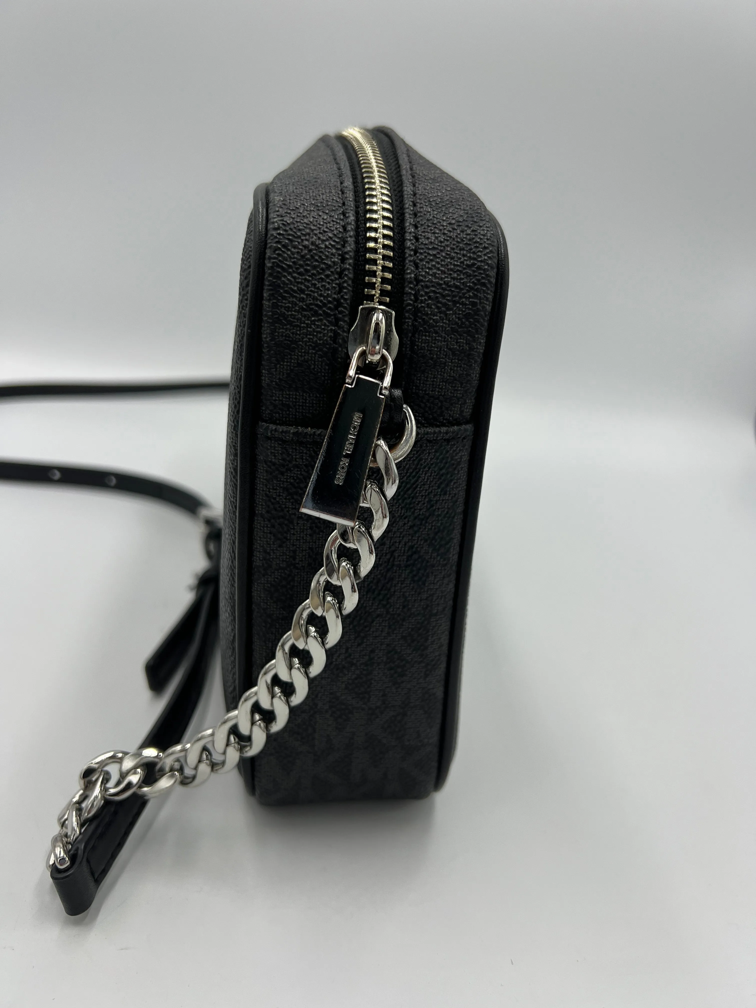 Michael Kors Bags Crossbody Designer Michael Kors, Size Medium