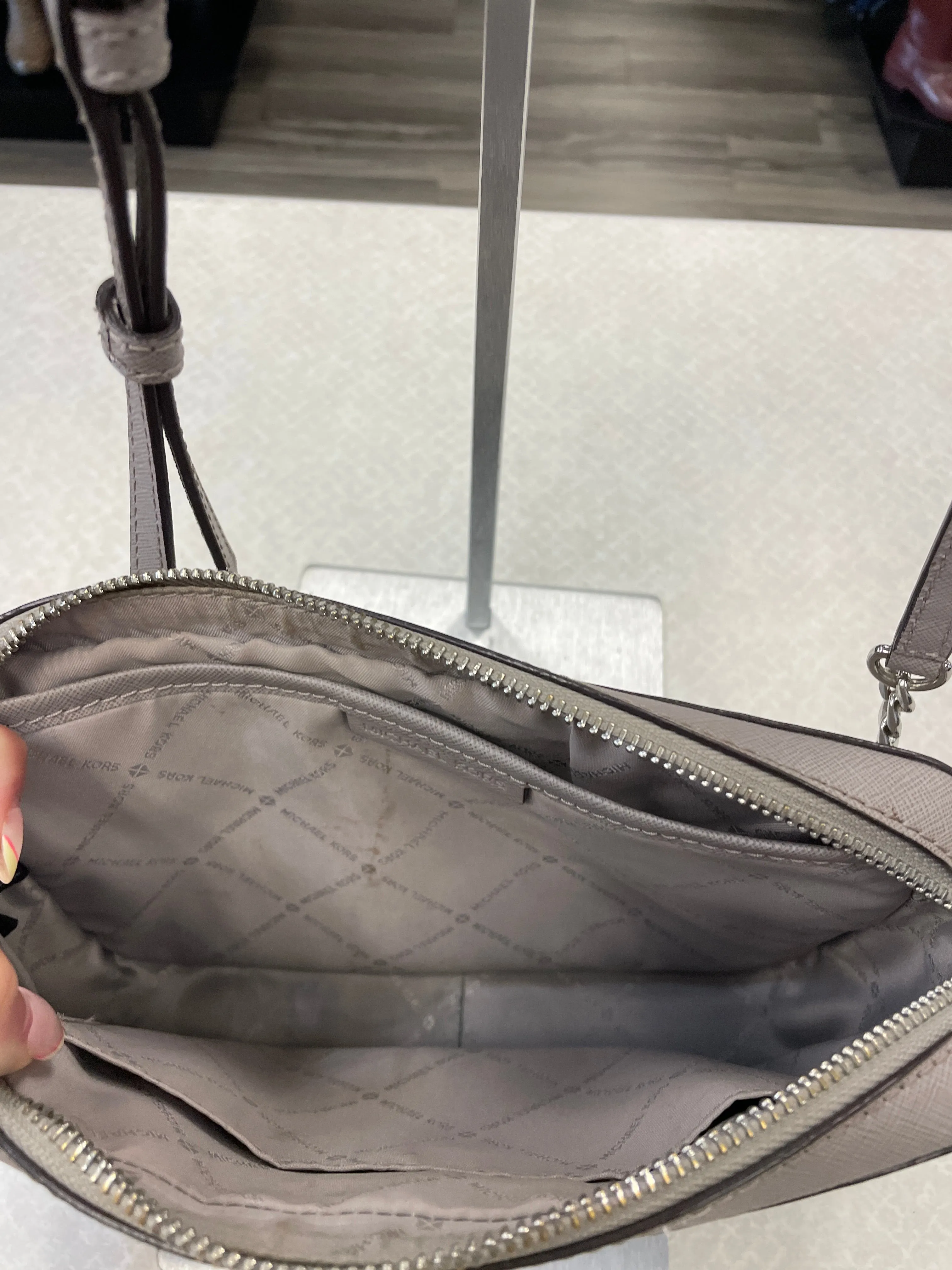 Michael Kors Bags Crossbody Designer Michael Kors, Size Medium