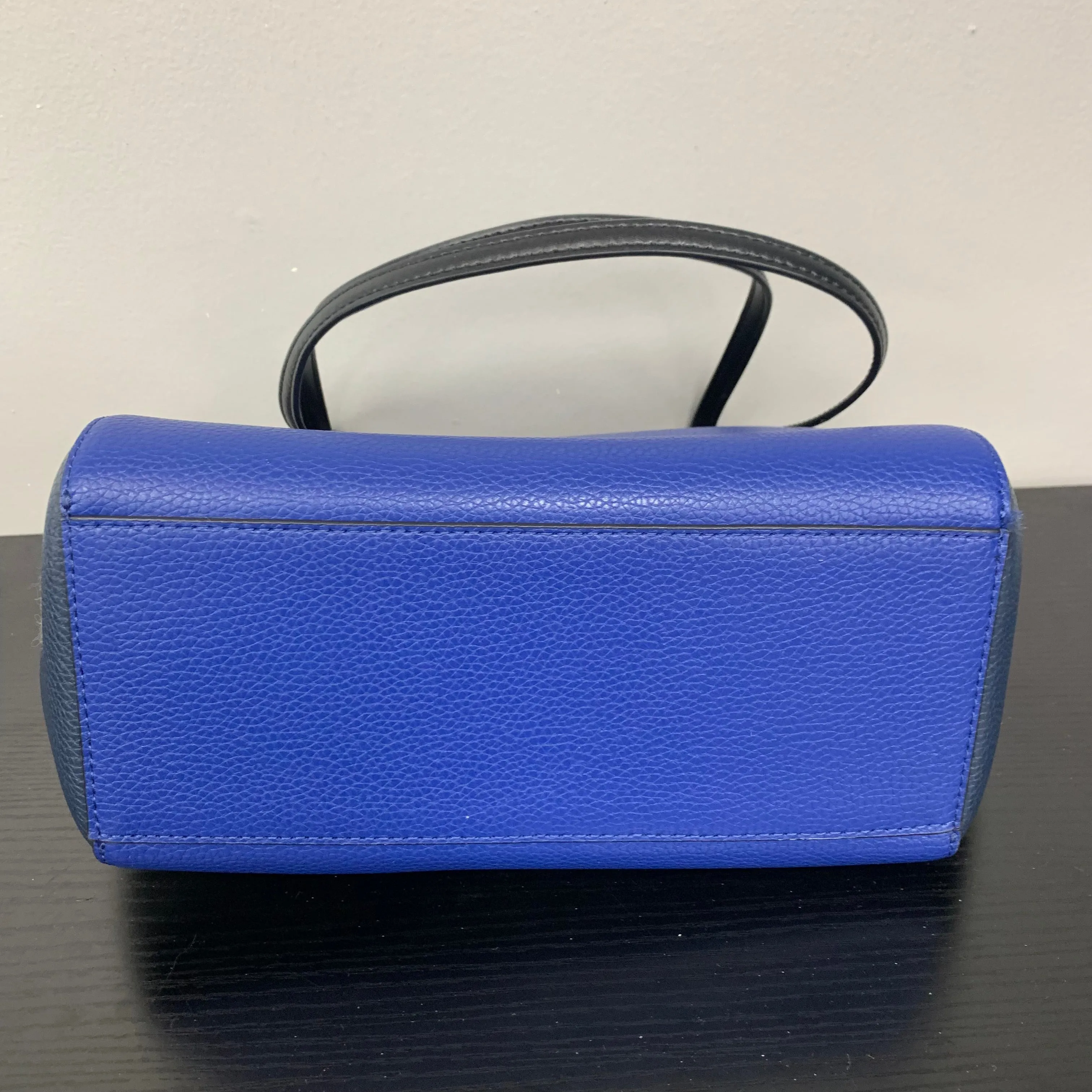 Michael Kors Bags Handbag Designer By Michael Kors In Black & Blue, Size:Medium