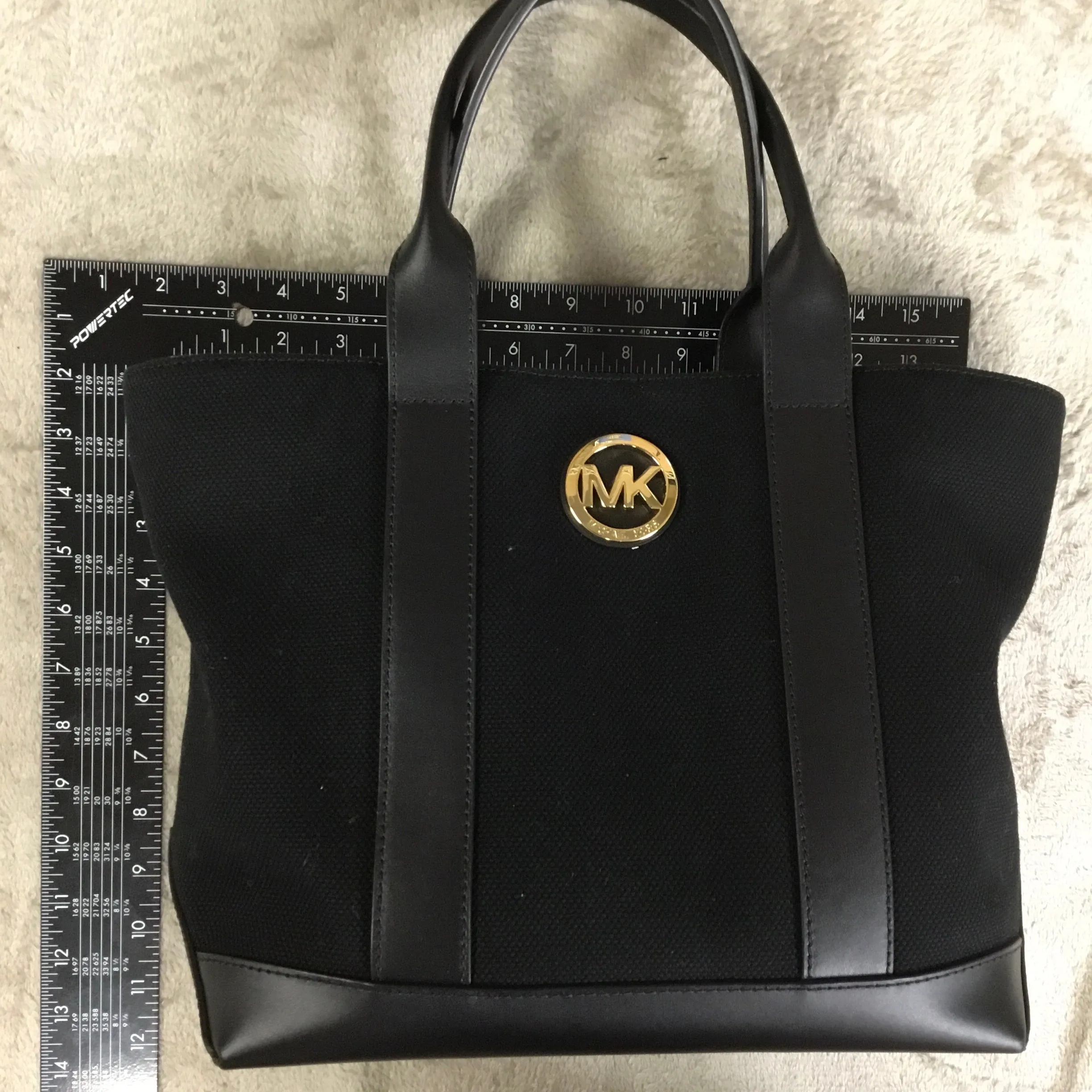 Michael Kors Bags Handbag Designer By Michael Kors, Size: Medium