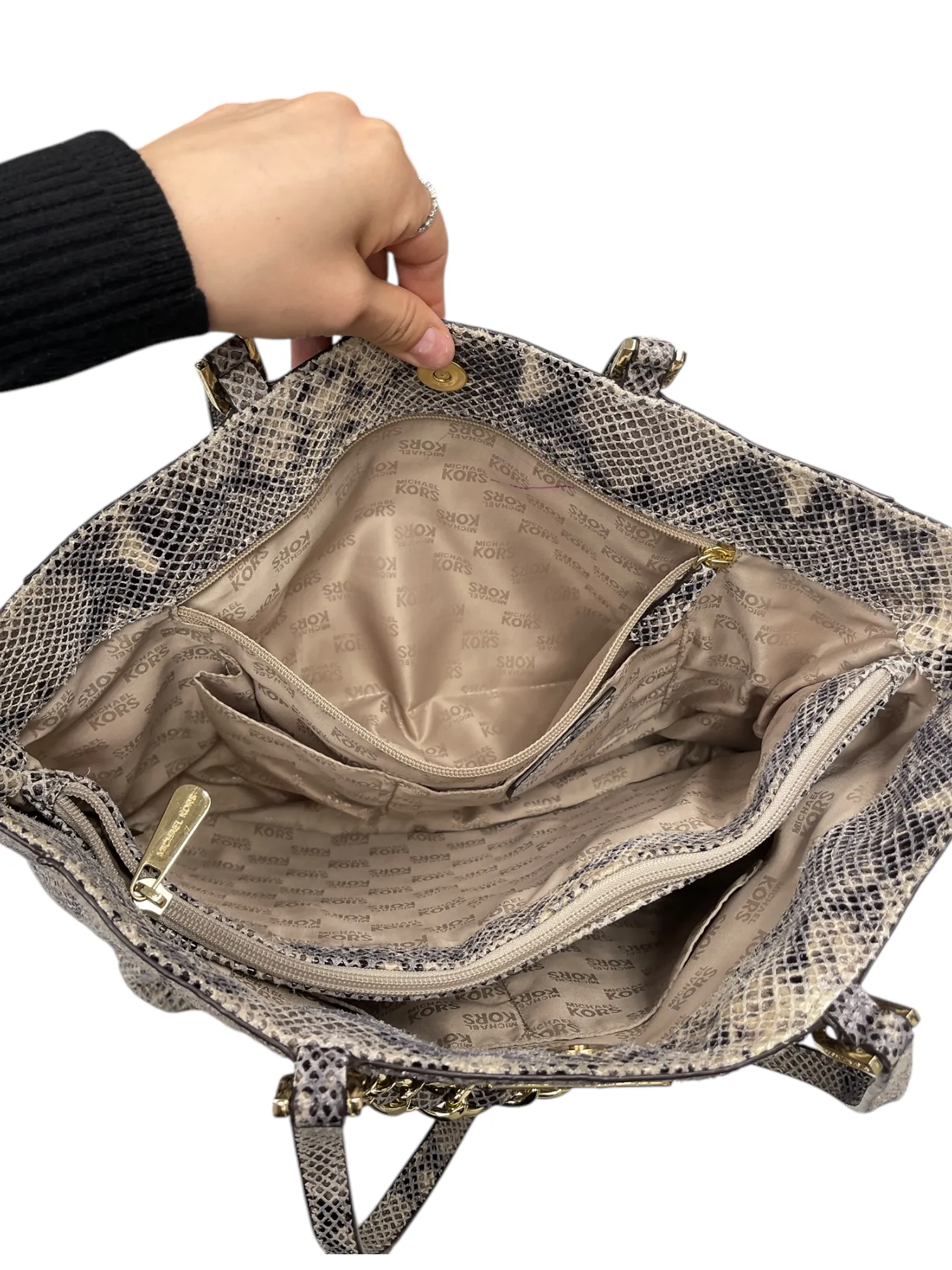 Michael Kors Bags Tote By Michael Kors, Size: Medium