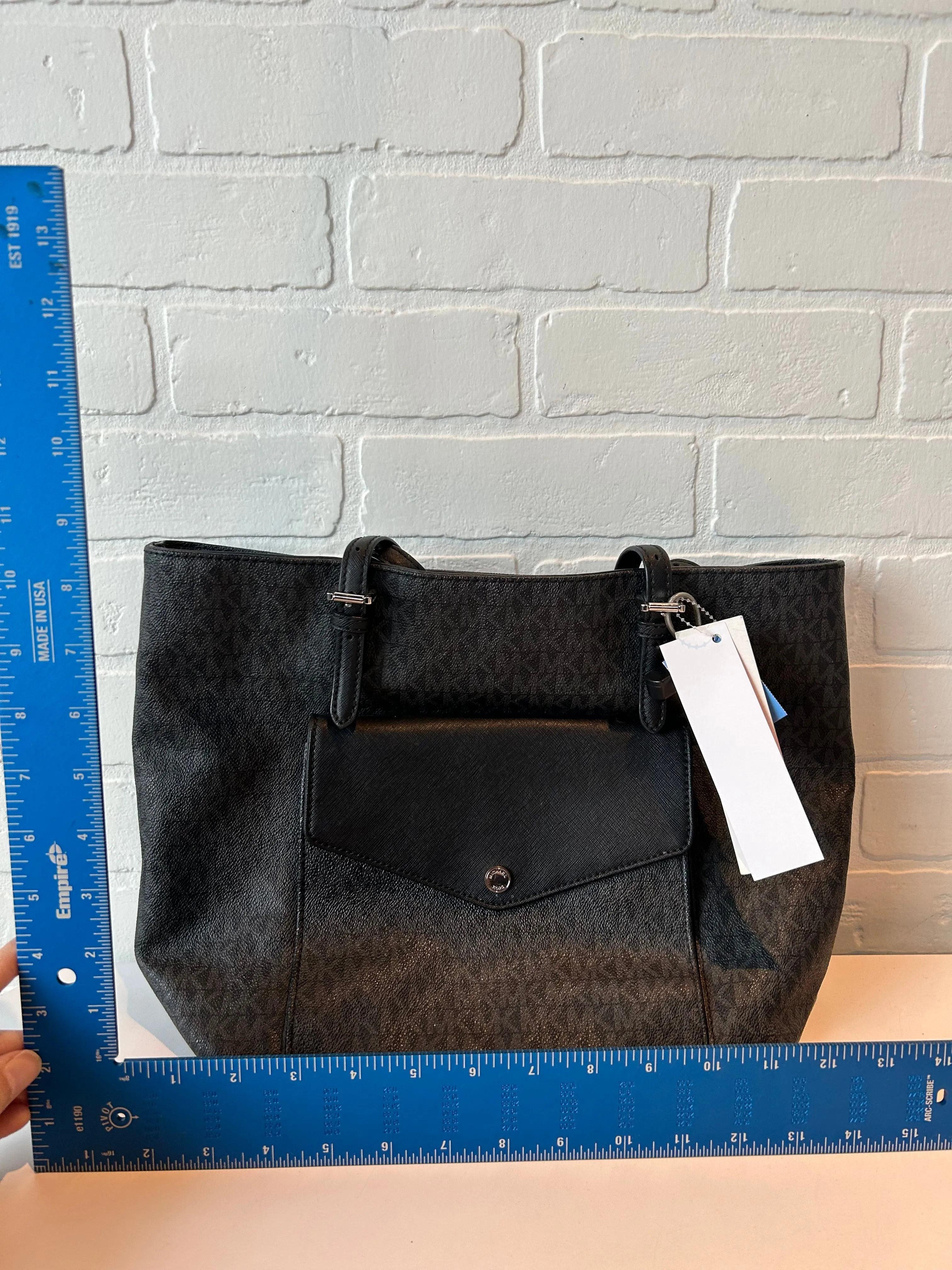 Michael Kors Bags Tote Designer By Michael Kors, Size: Large