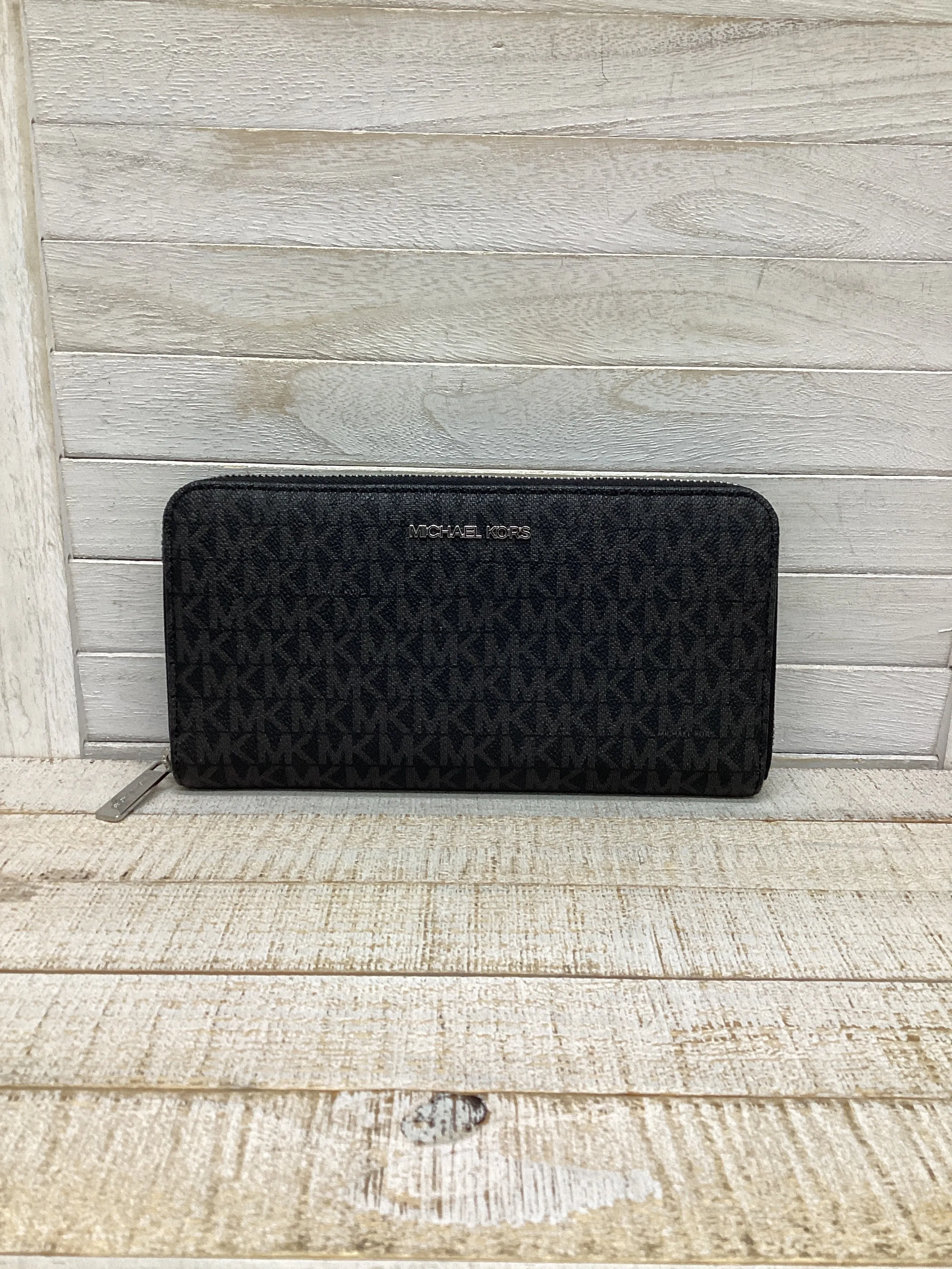 Michael Kors Bags Wallet Designer by Michael Kors, Size Large