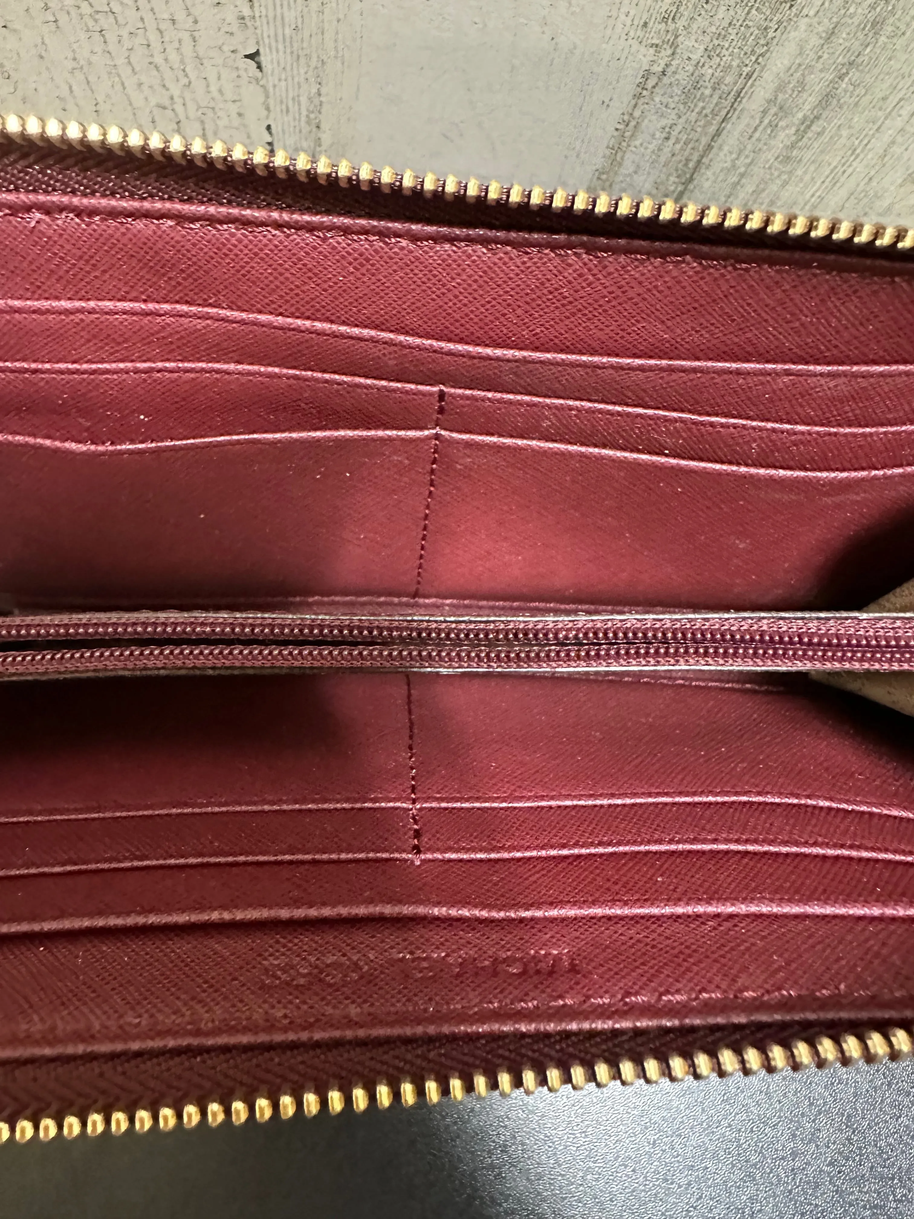 Michael Kors Bags Wallet Designer Michael Kors, Size Medium