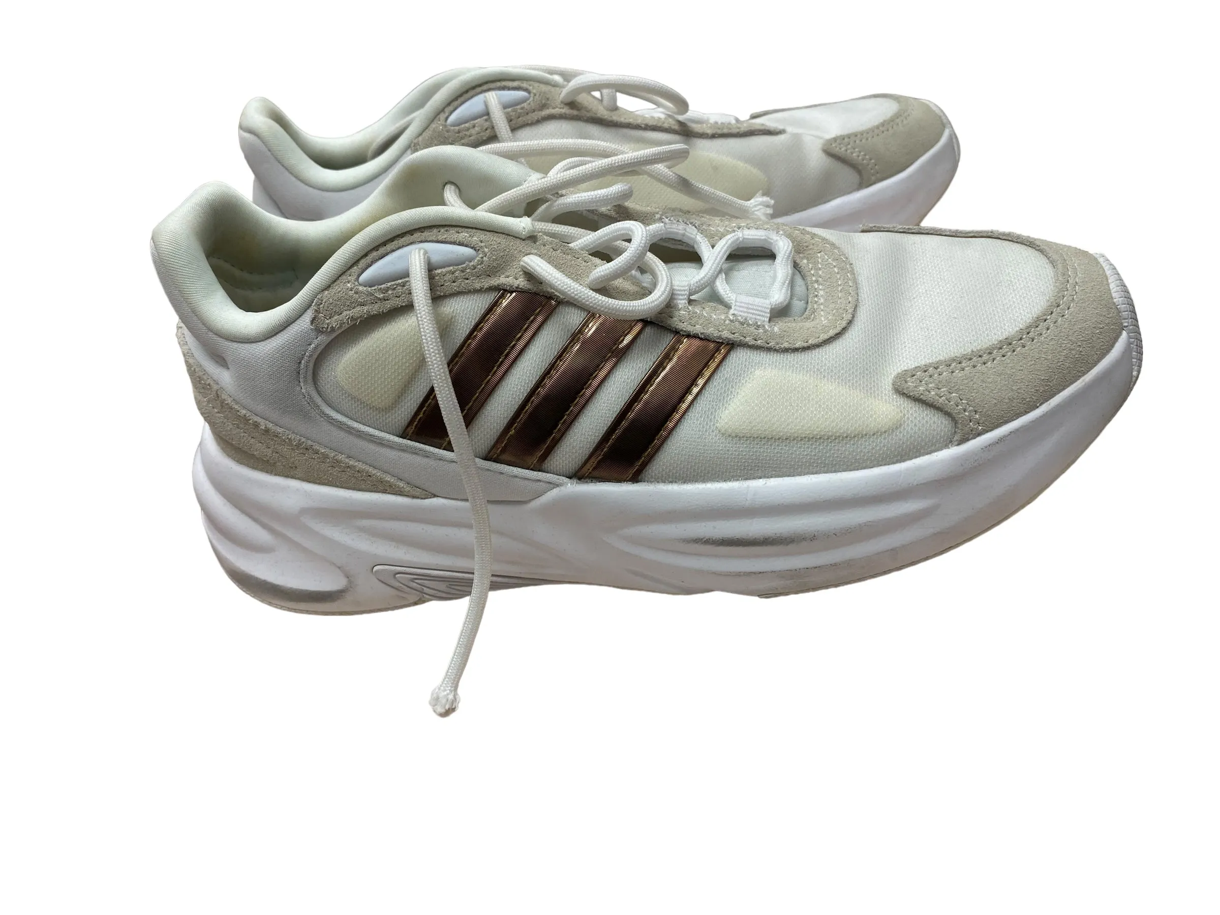 Shoes Athletic By Adidas In White, Size: 8 adidas