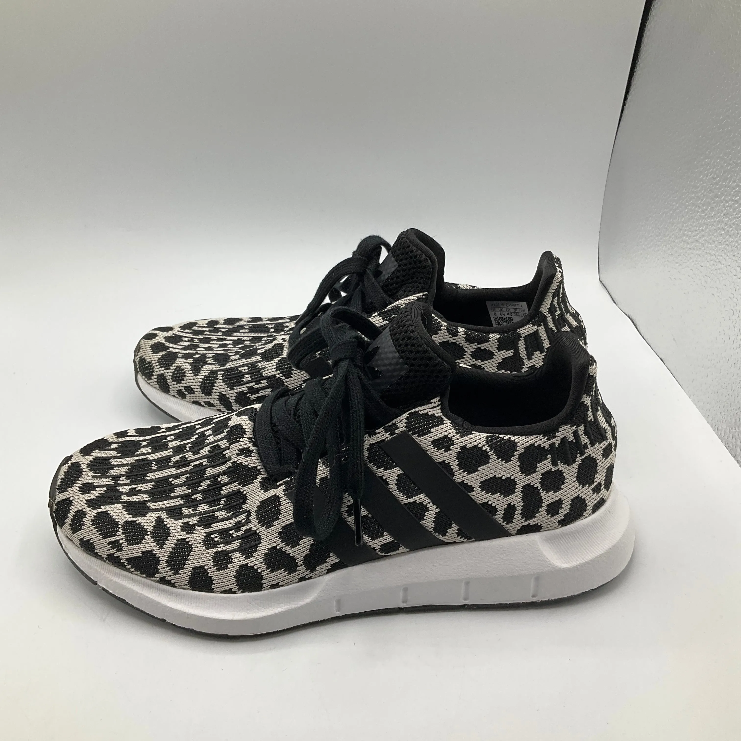 Shoes Athletic By Adidas  Size: 8 adidas