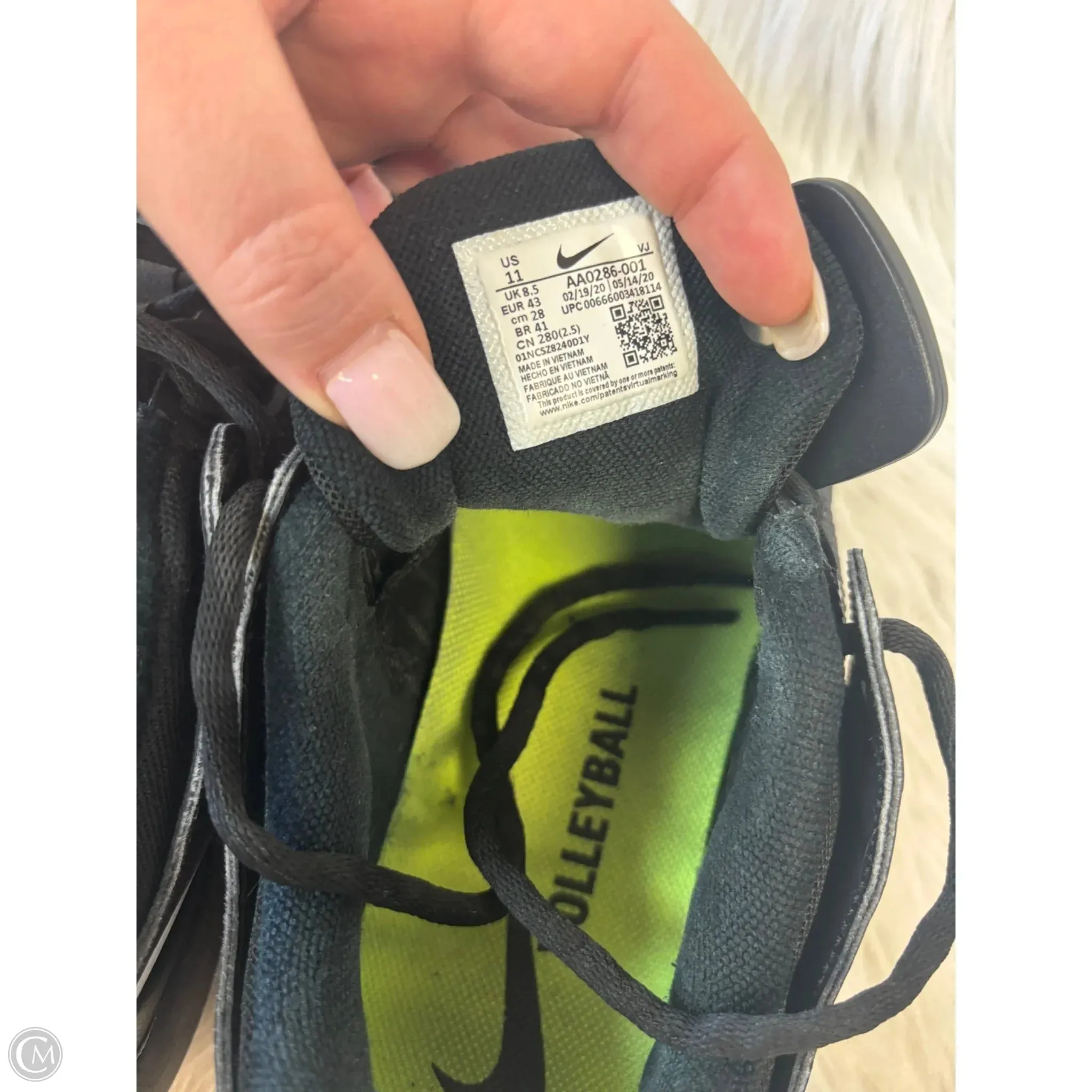 Shoes Athletic By Nike In Black & White, Size: 11 nike