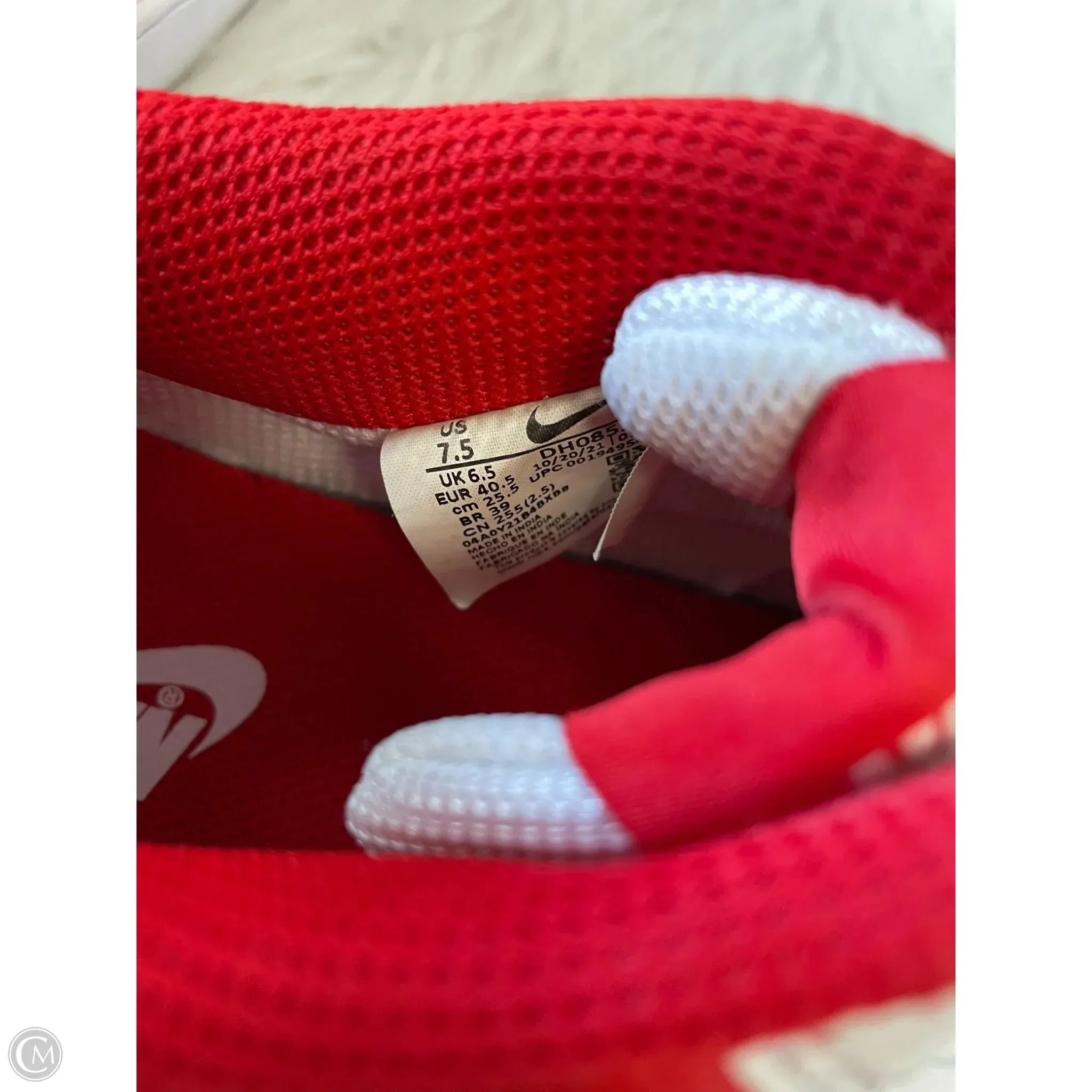 Shoes Athletic By Nike In Red & White, Size: 9 nike