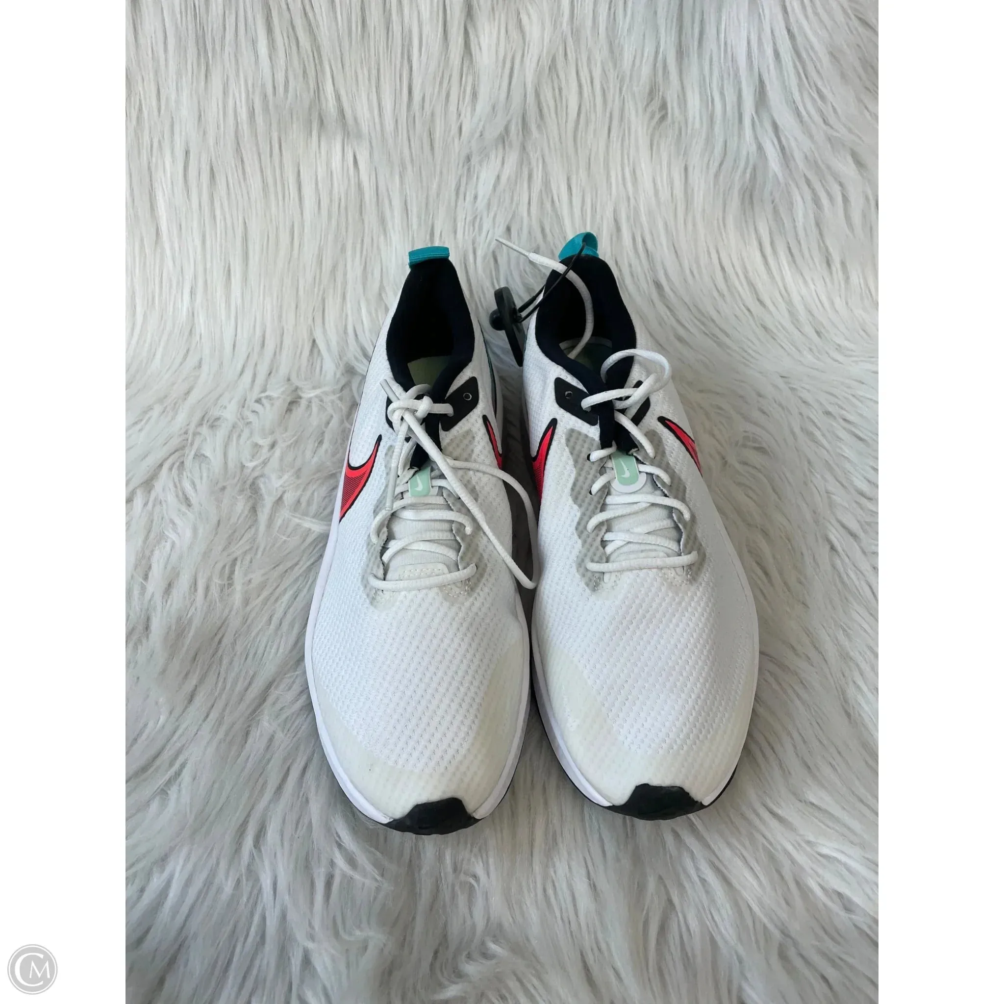 Shoes Athletic By Nike In White, Size: 8.5 nike