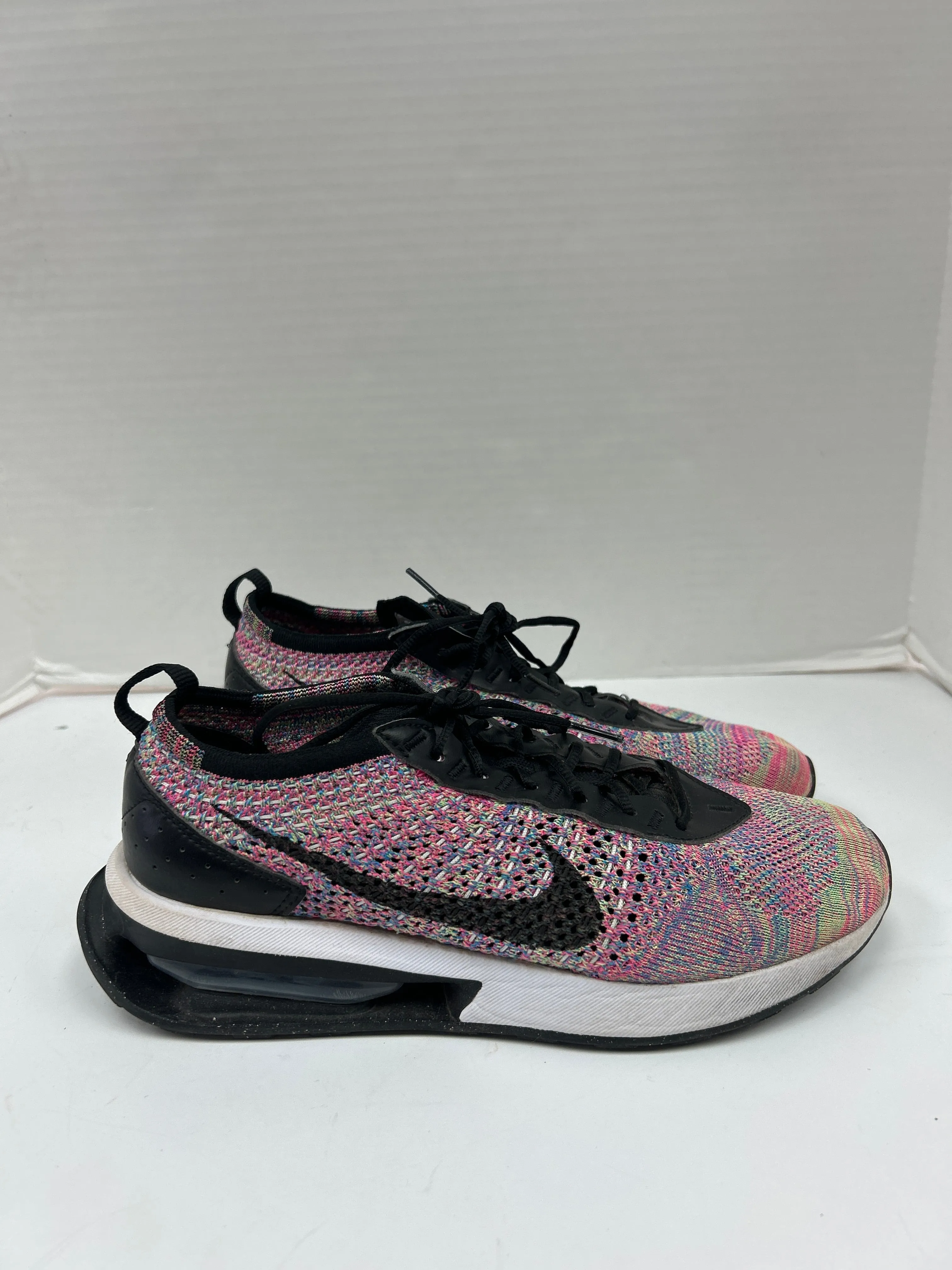 Shoes Athletic By Nike  Size: 9 nike