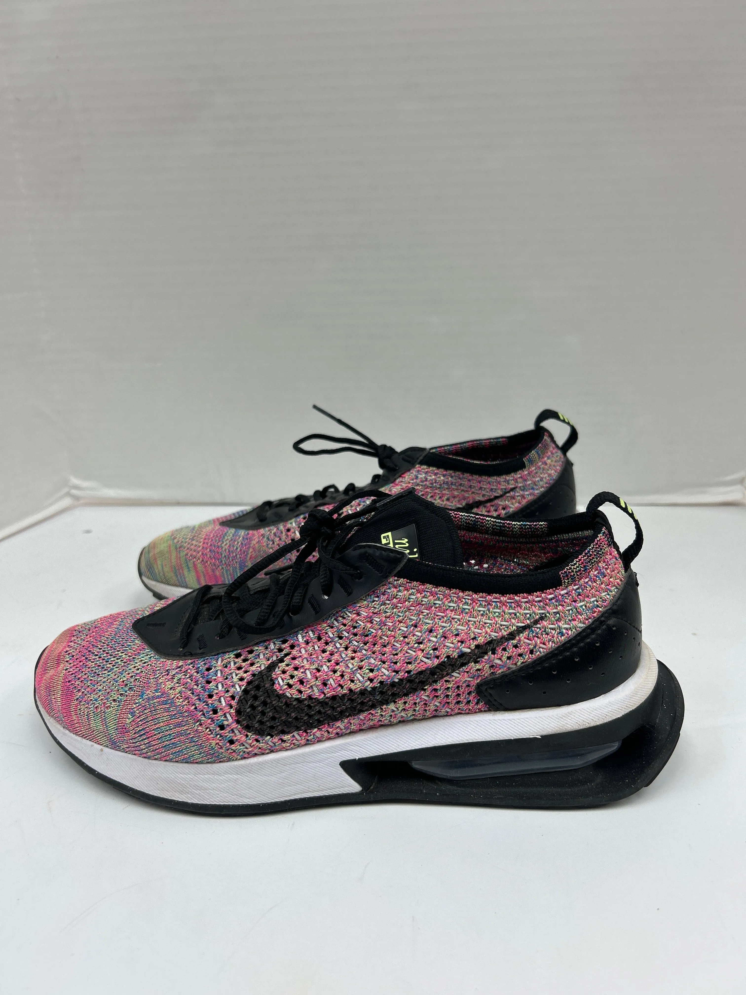 Shoes Athletic By Nike  Size: 9 nike