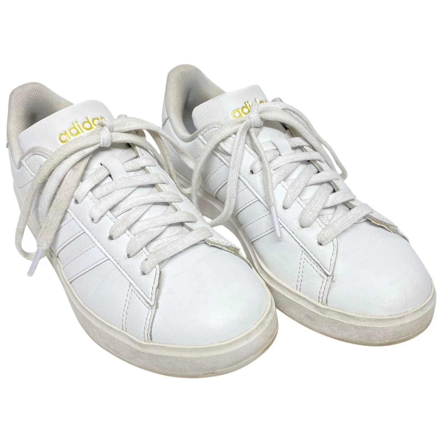 Shoes Sneakers By Adidas In White, Size: 6.5 adidas