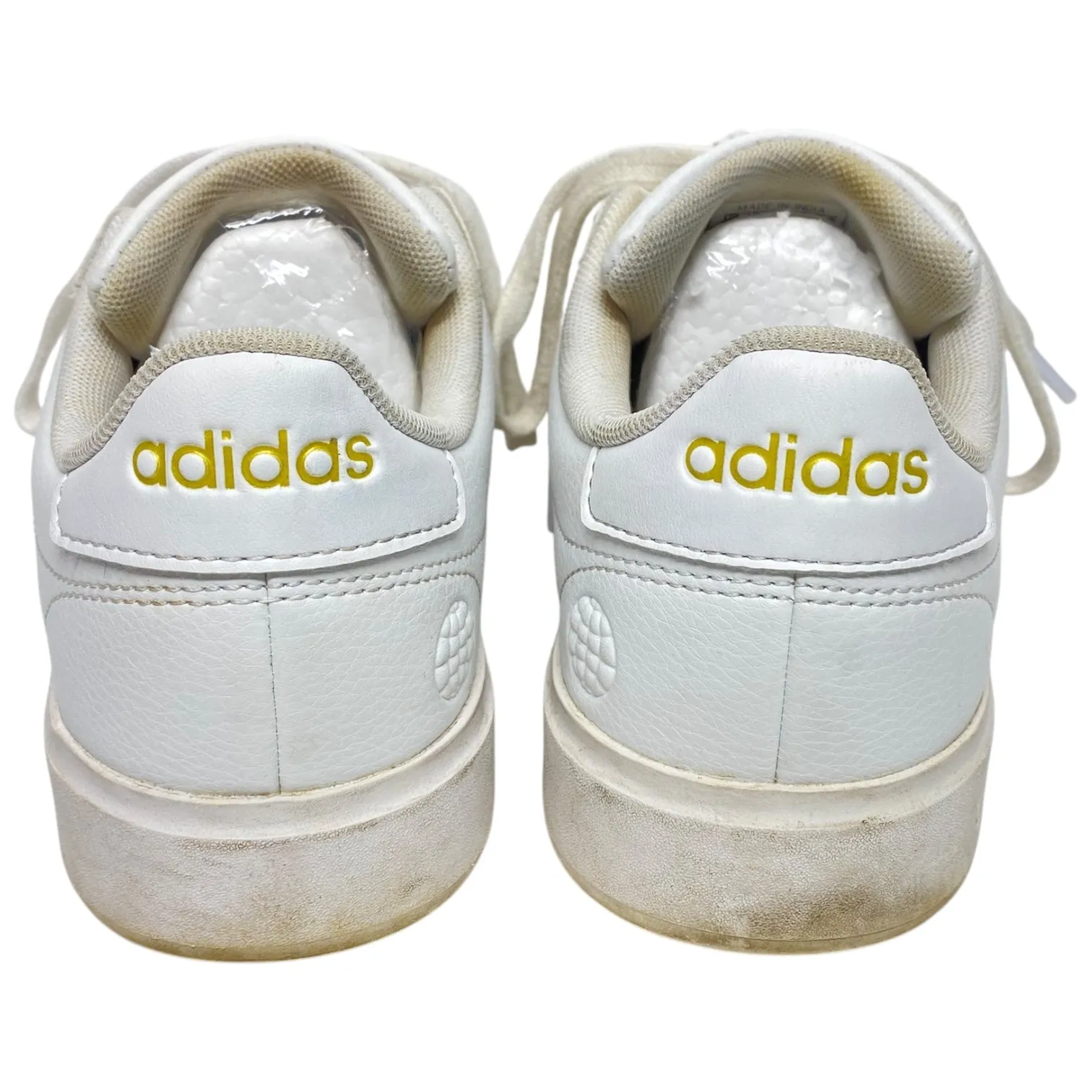 Shoes Sneakers By Adidas In White, Size: 6.5 adidas