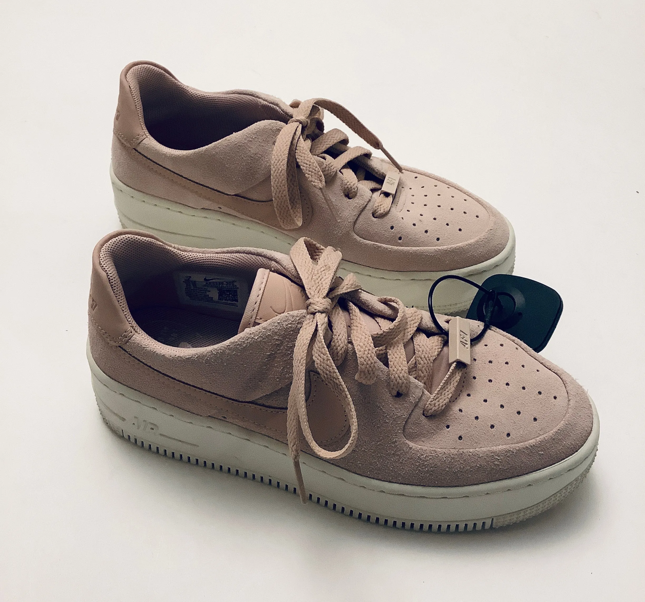 Shoes Sneakers By Nike In Pink, Size: 7 nike