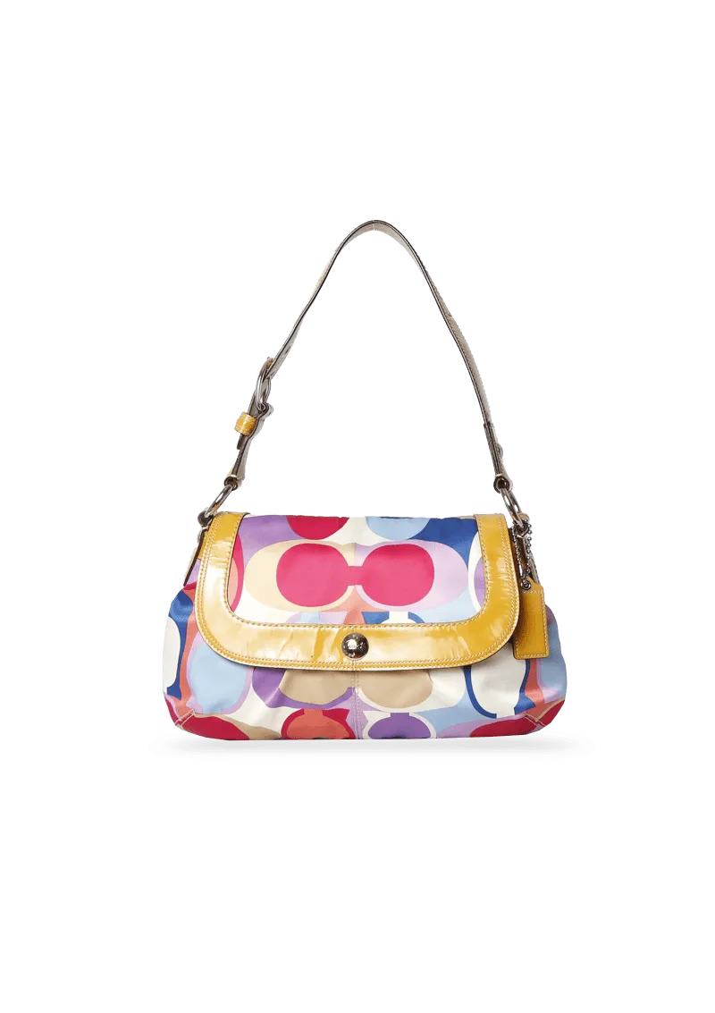 SIGNATURE HOBO BAG