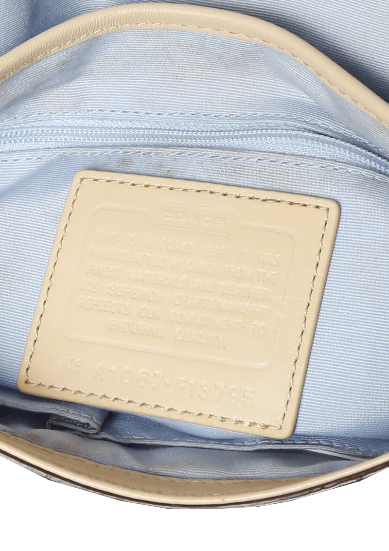 SIGNATURE HOBO BAG