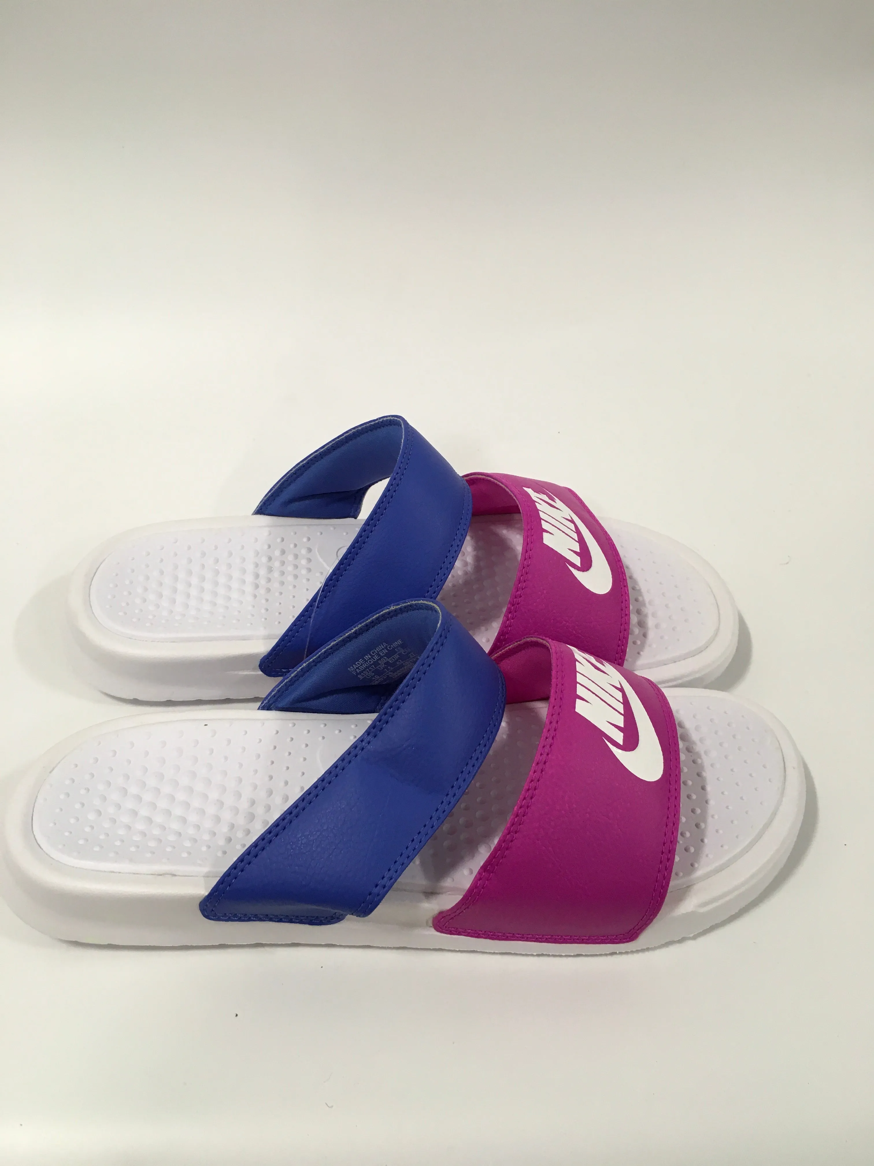 White Shoes Flats Other Nike, Size 10 nike