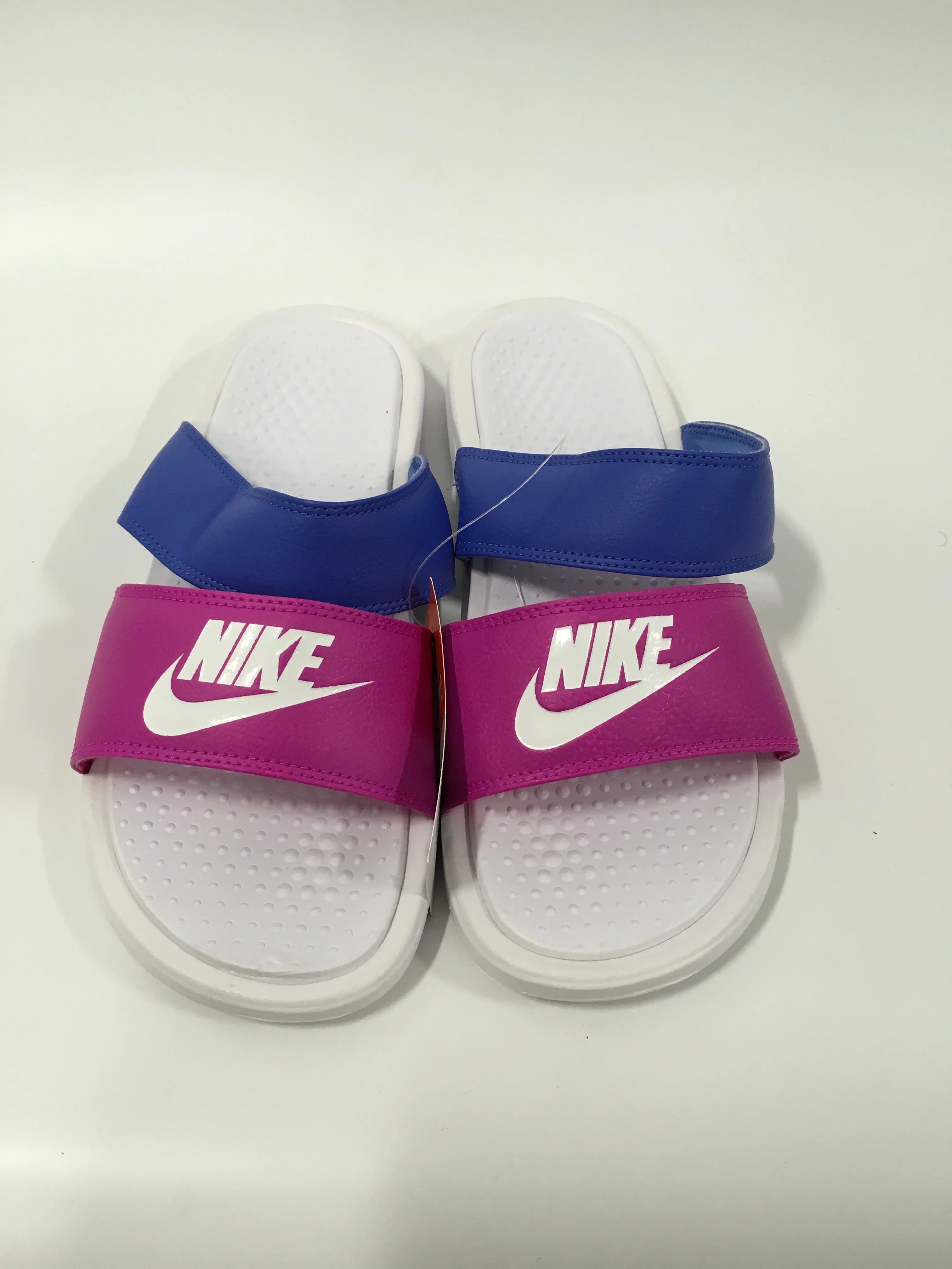 White Shoes Flats Other Nike, Size 10 nike