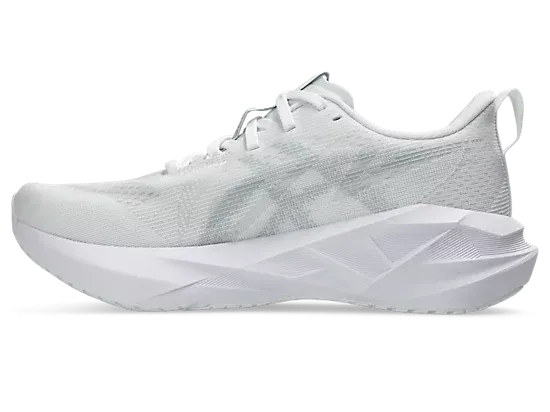Women's Novablast 5 asics Shoes