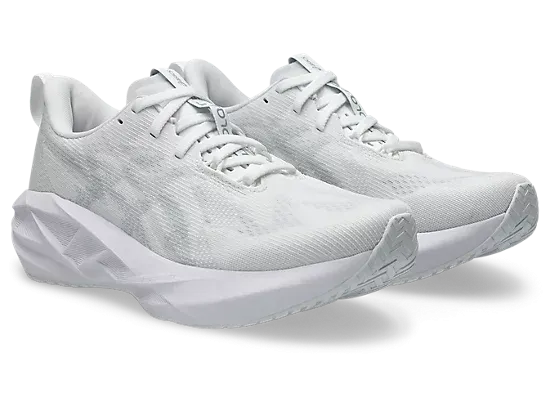 Women's Novablast 5 asics Shoes